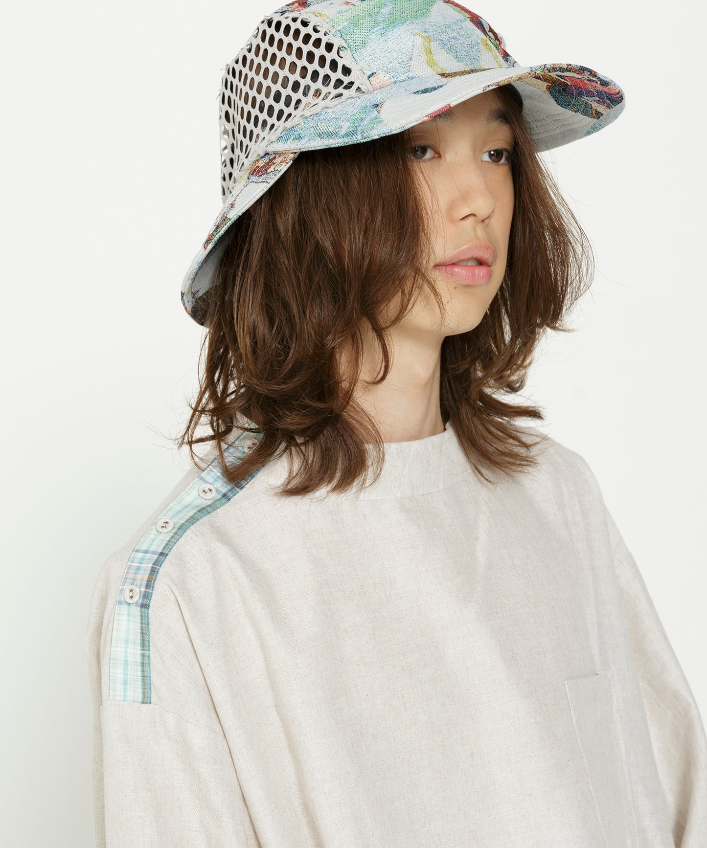 PEDESTRIAN STAND COLLAR SHIRT