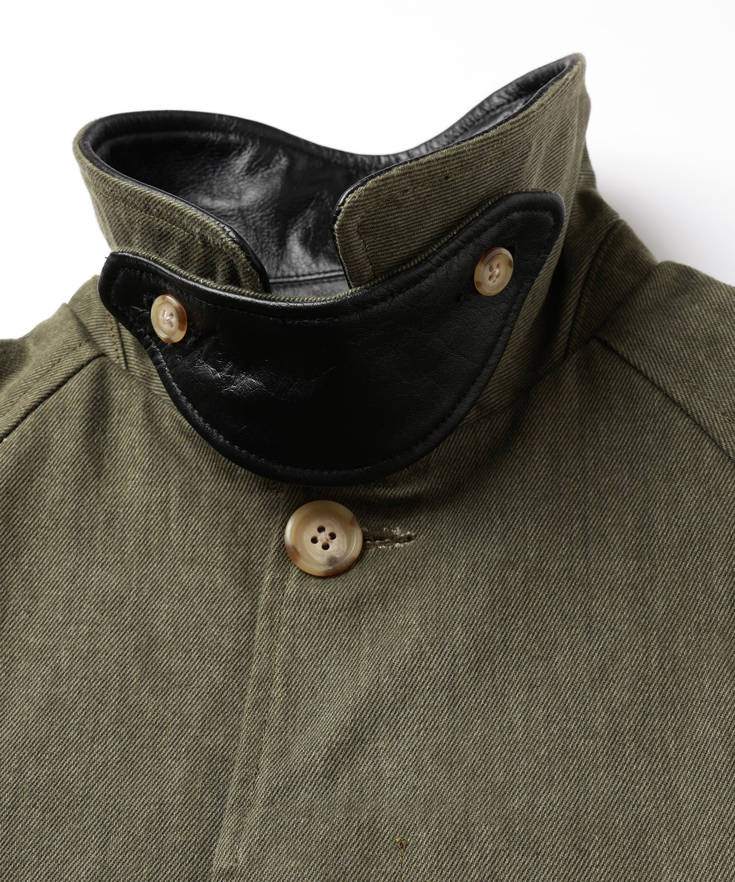 LEATHER COLLAR FADE OVER COAT
