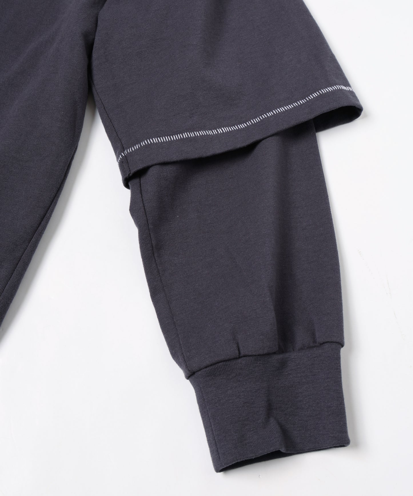 vintage-style open-front top