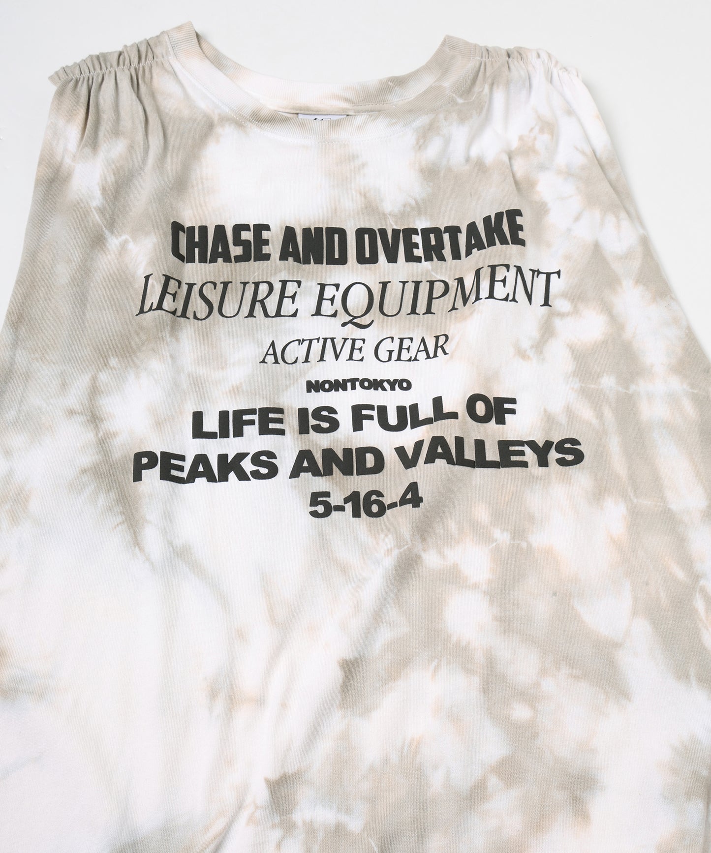 GATHER SHOULDER TIE-DYE ONE-PIECE
