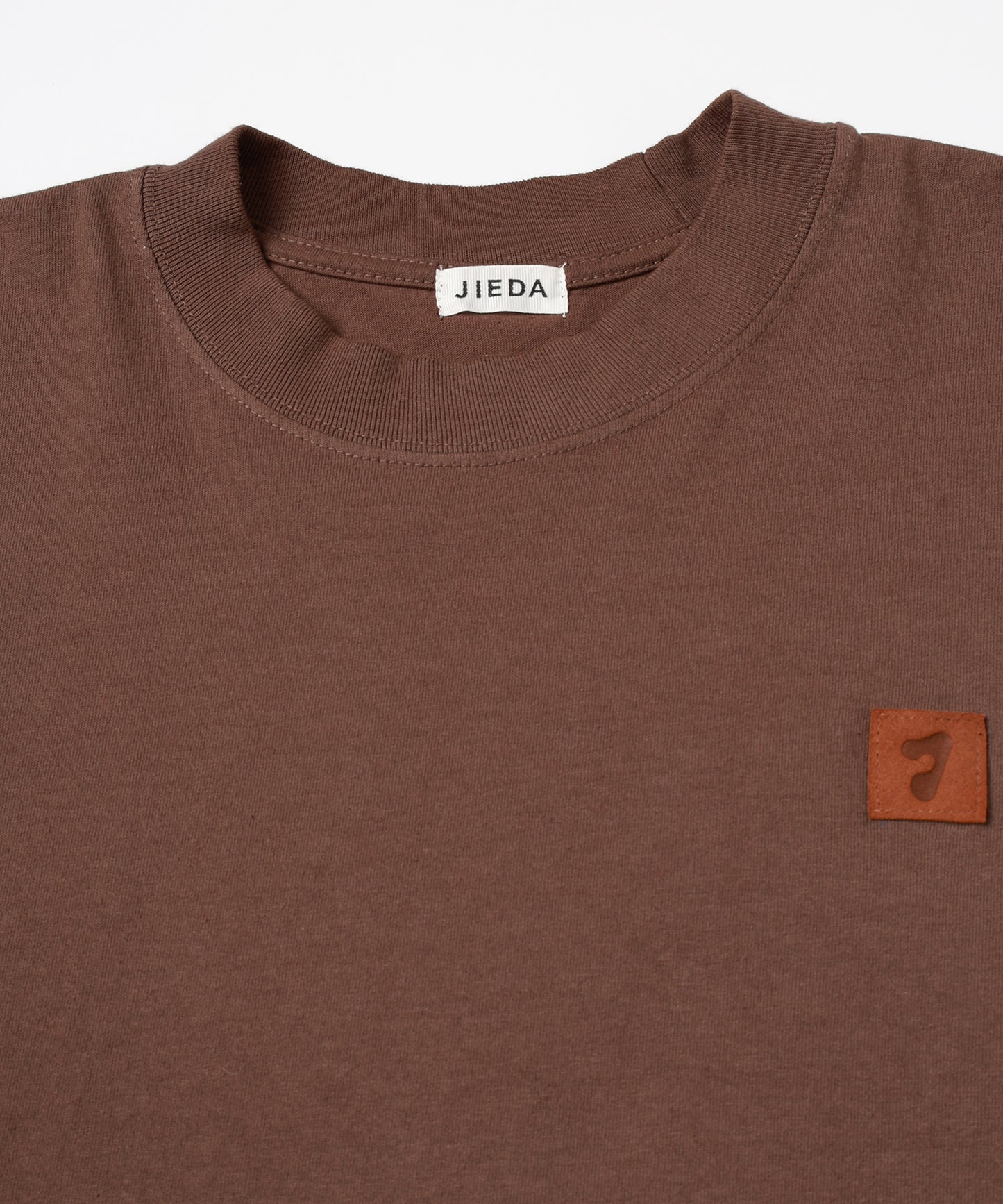 J LOGO PATCH TEE