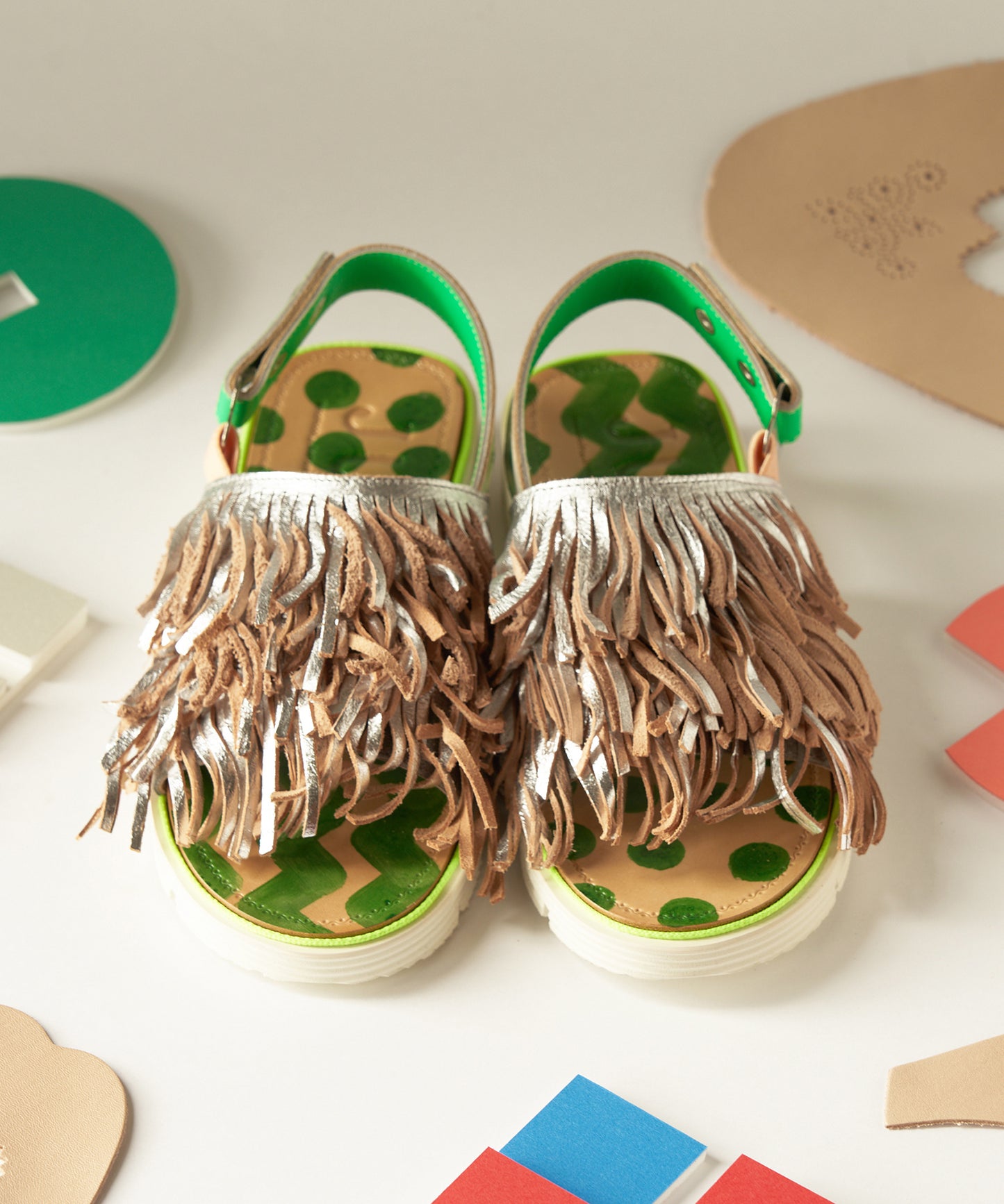 あなたのくせっ毛サンダル_Green×White sole