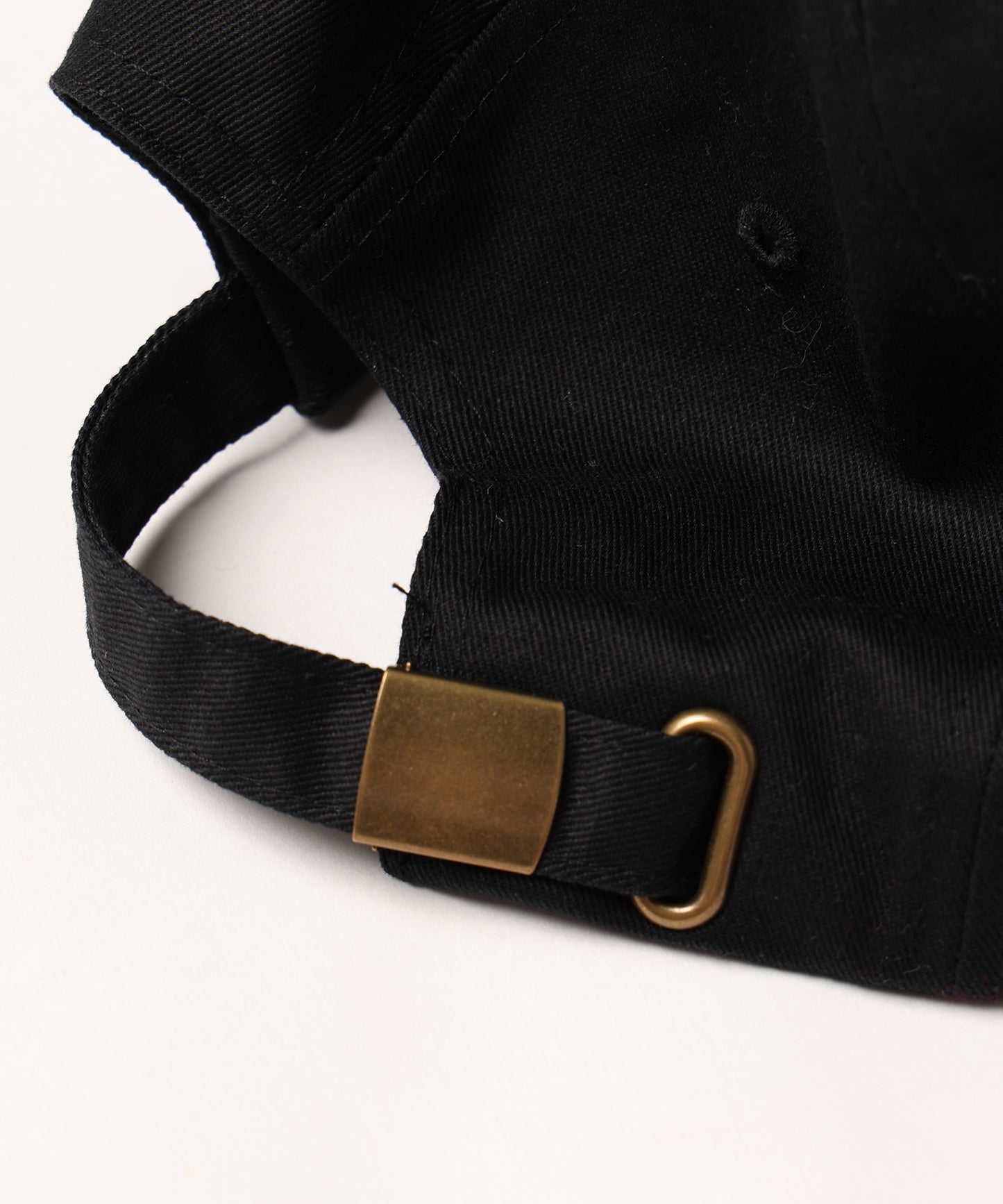 J.E CAP