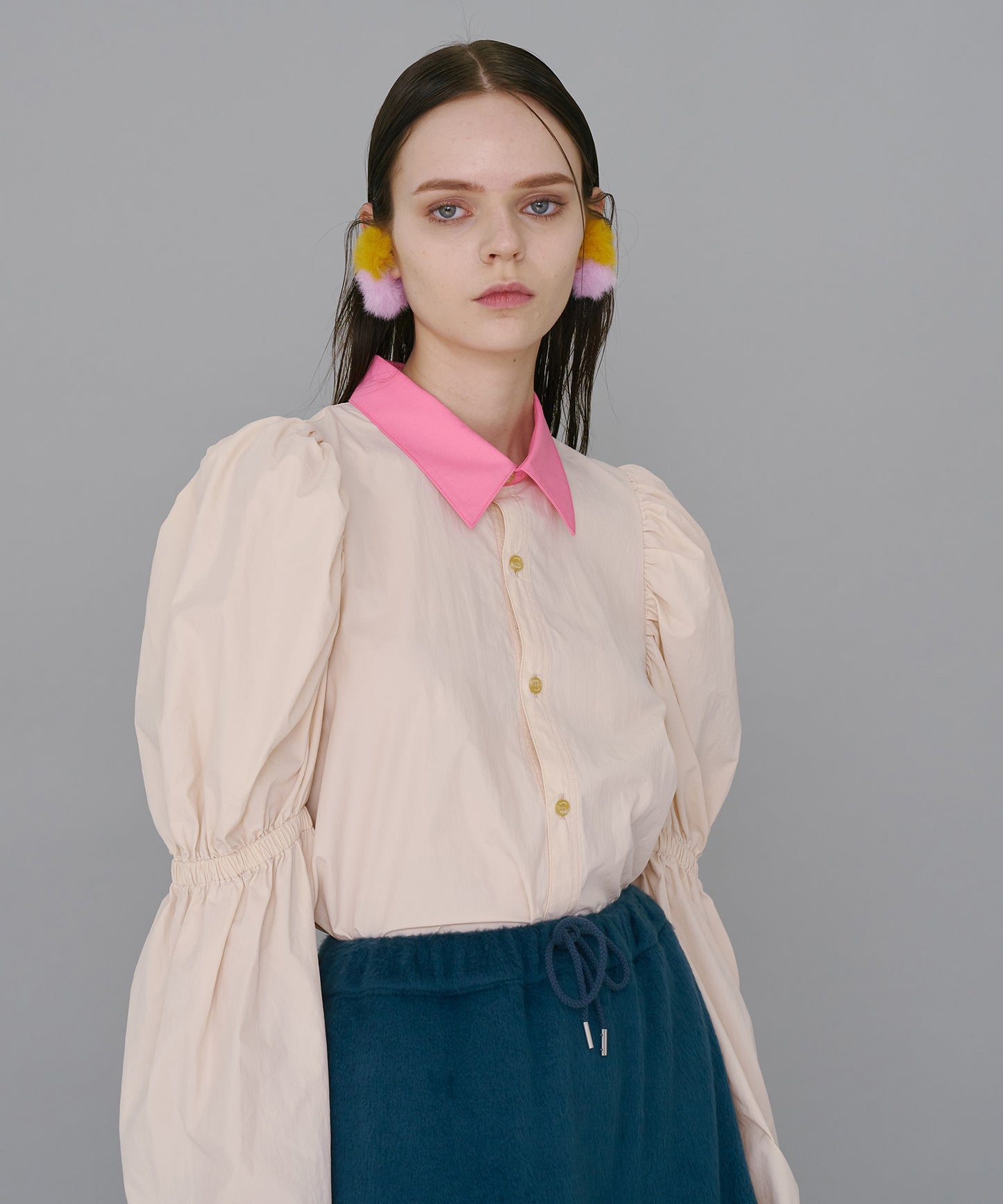 BICOLOR FUR EAR CUFF 【納期9月下旬】