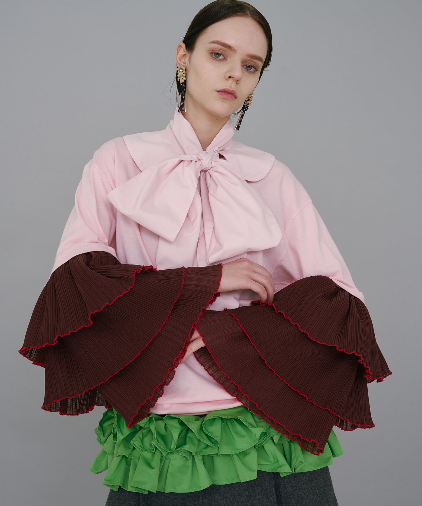 PLEATS FRILL LAYER SLEEVE C/S 【納期9月下旬】
