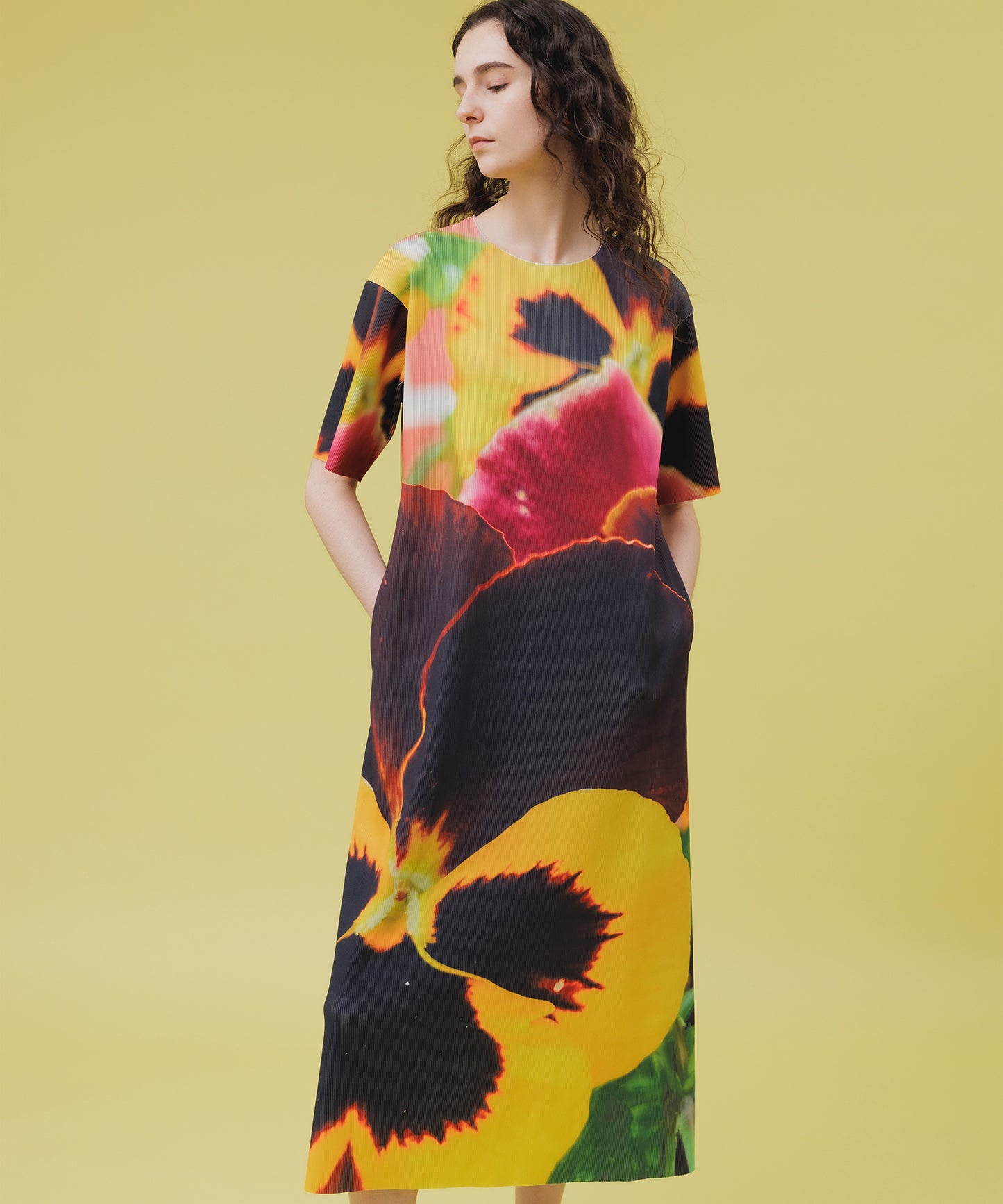 PRINT RIB HALF SLEEVE ONE-PIECE【納期4月下旬】