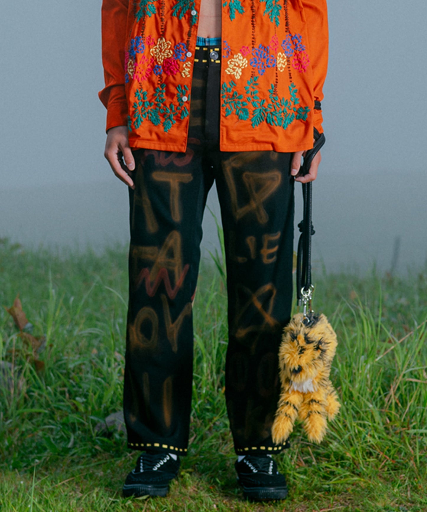 GUERNIKA PANTS 納期2月下旬