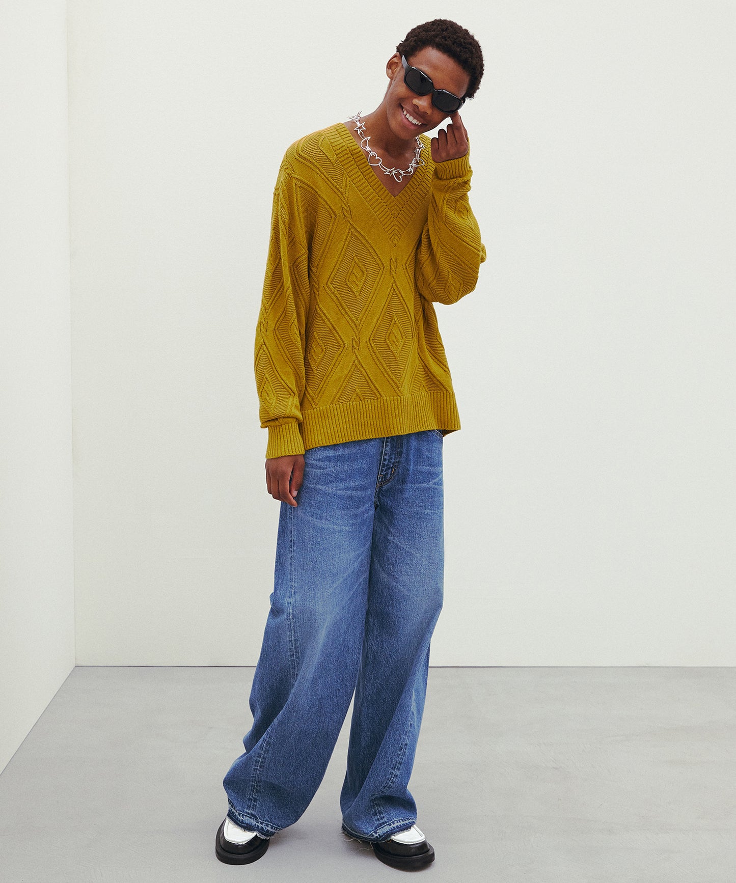 CABLE KNIT
