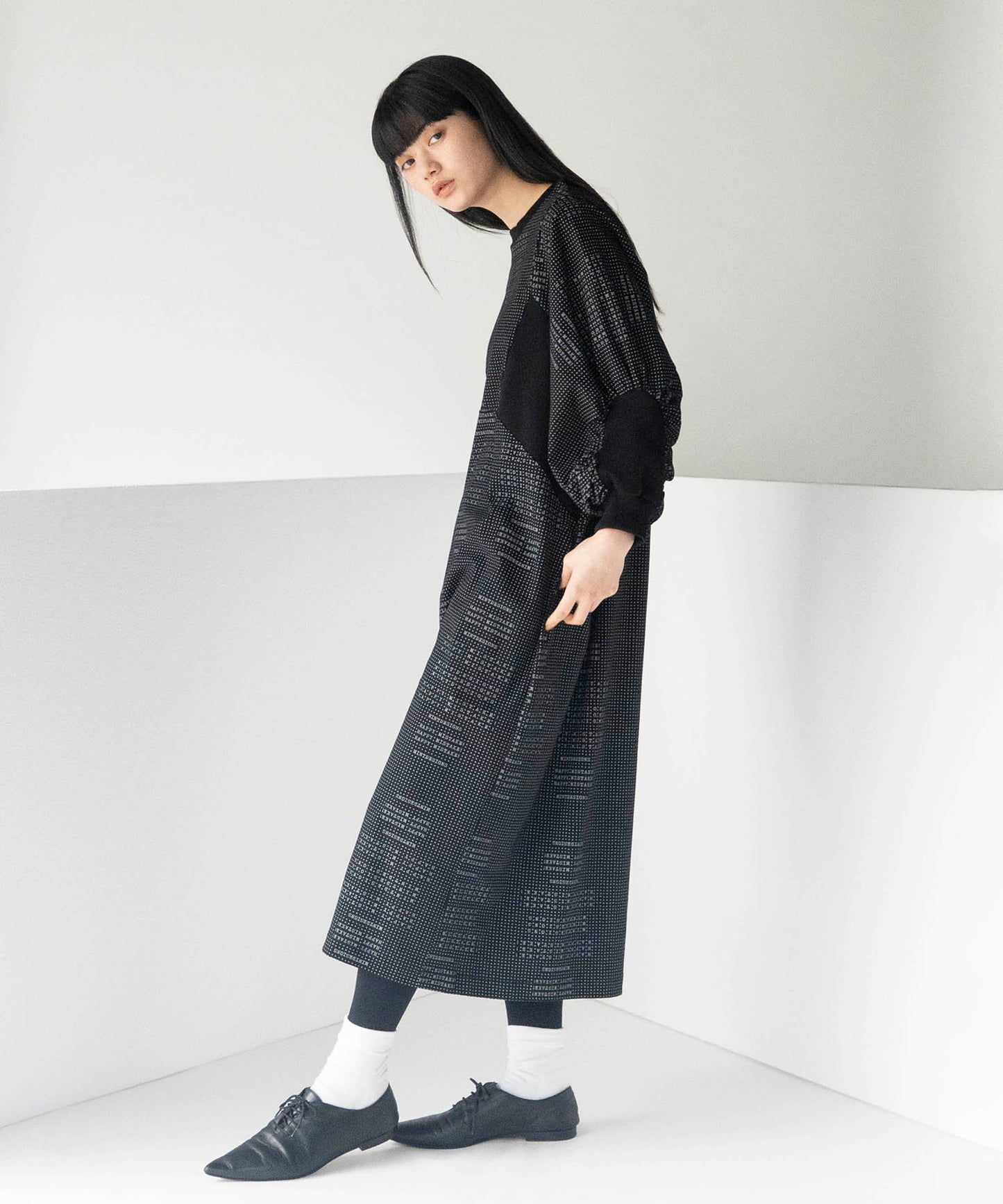 DOT TYPE DRESS