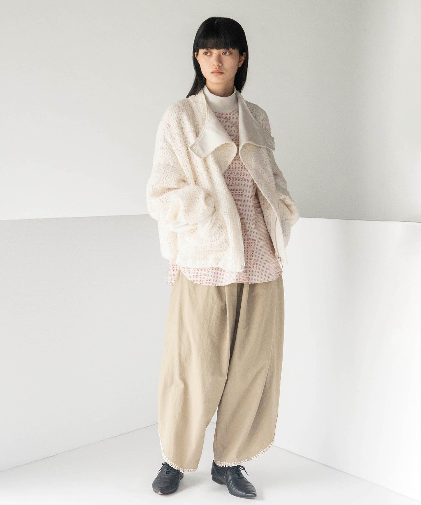 FEATHER LACE BLOUSON