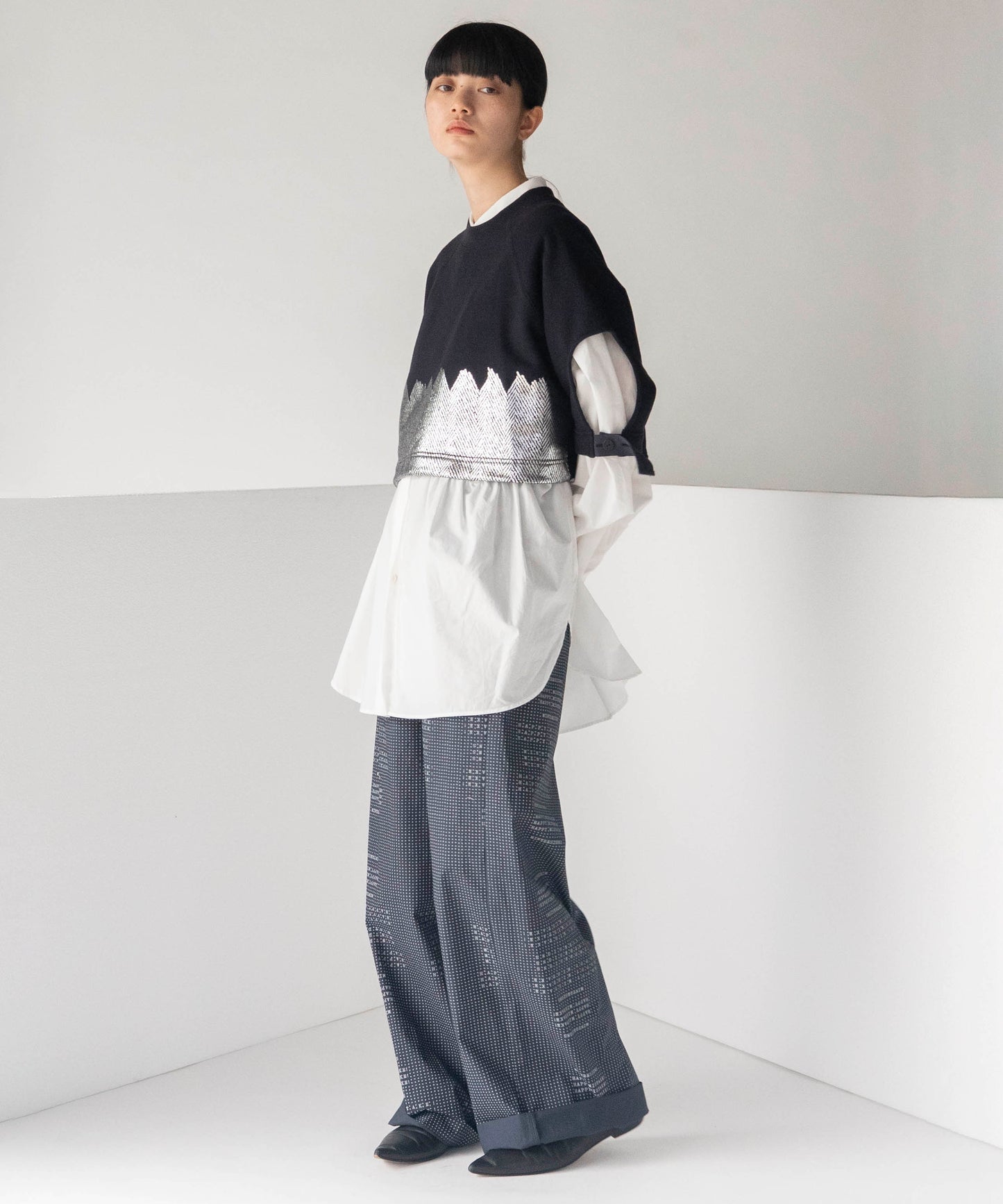 HERINGBORN FOIL SWEAT 【納期5月下旬】