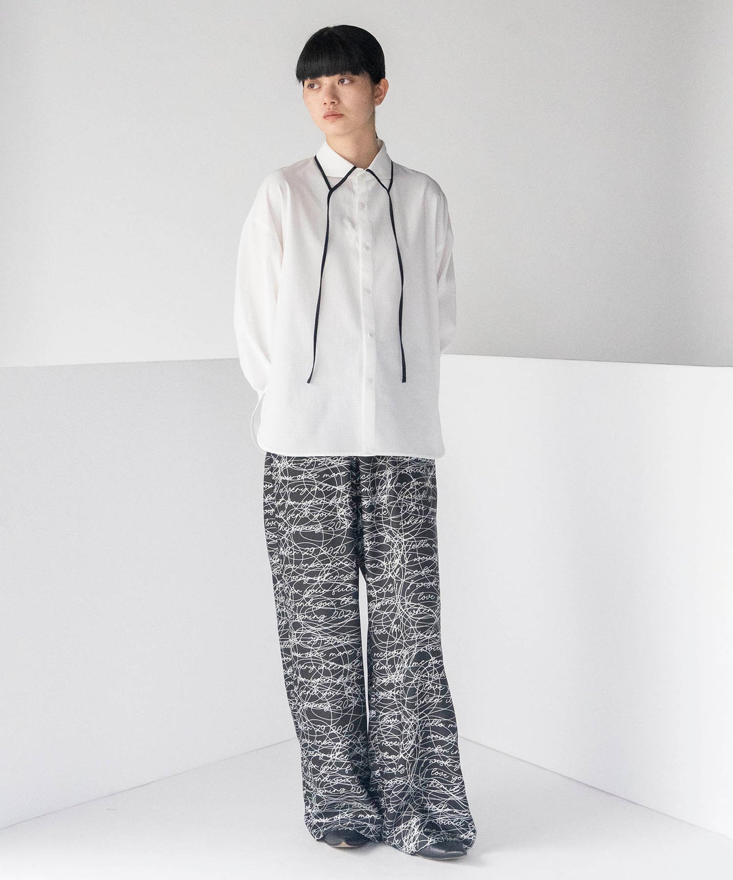 NEGATIVE SPACE COLLAR SHIRT 【納期5月下旬】