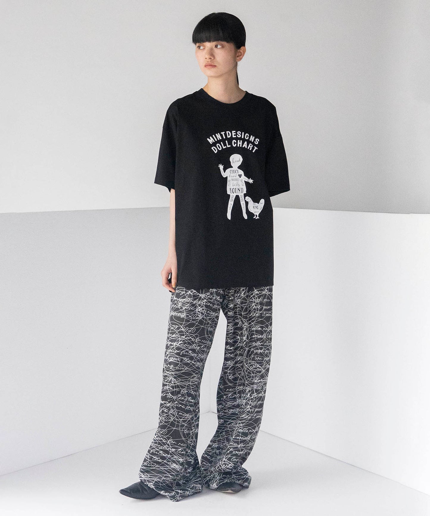 DOLL CHART T-SHIRT 【納期5月下旬】