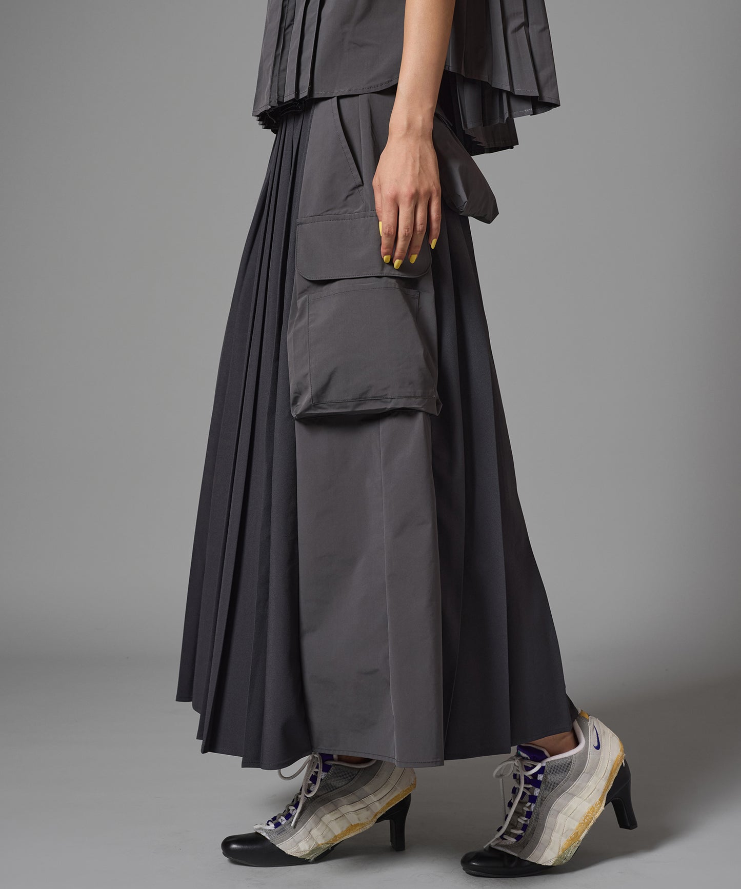2WAY MULTIPOCKET PLEATS SKIRT