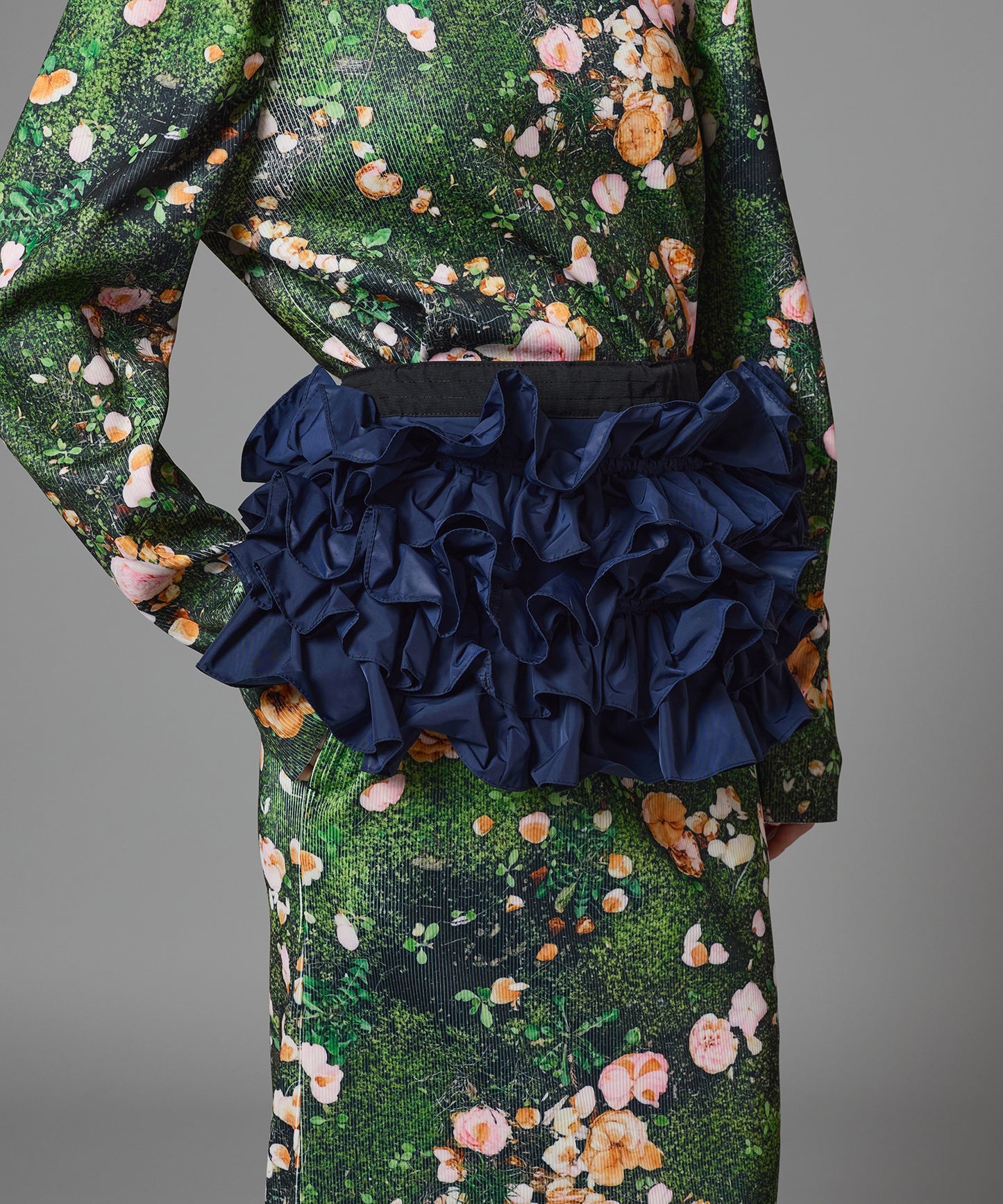 FRILL BELT
