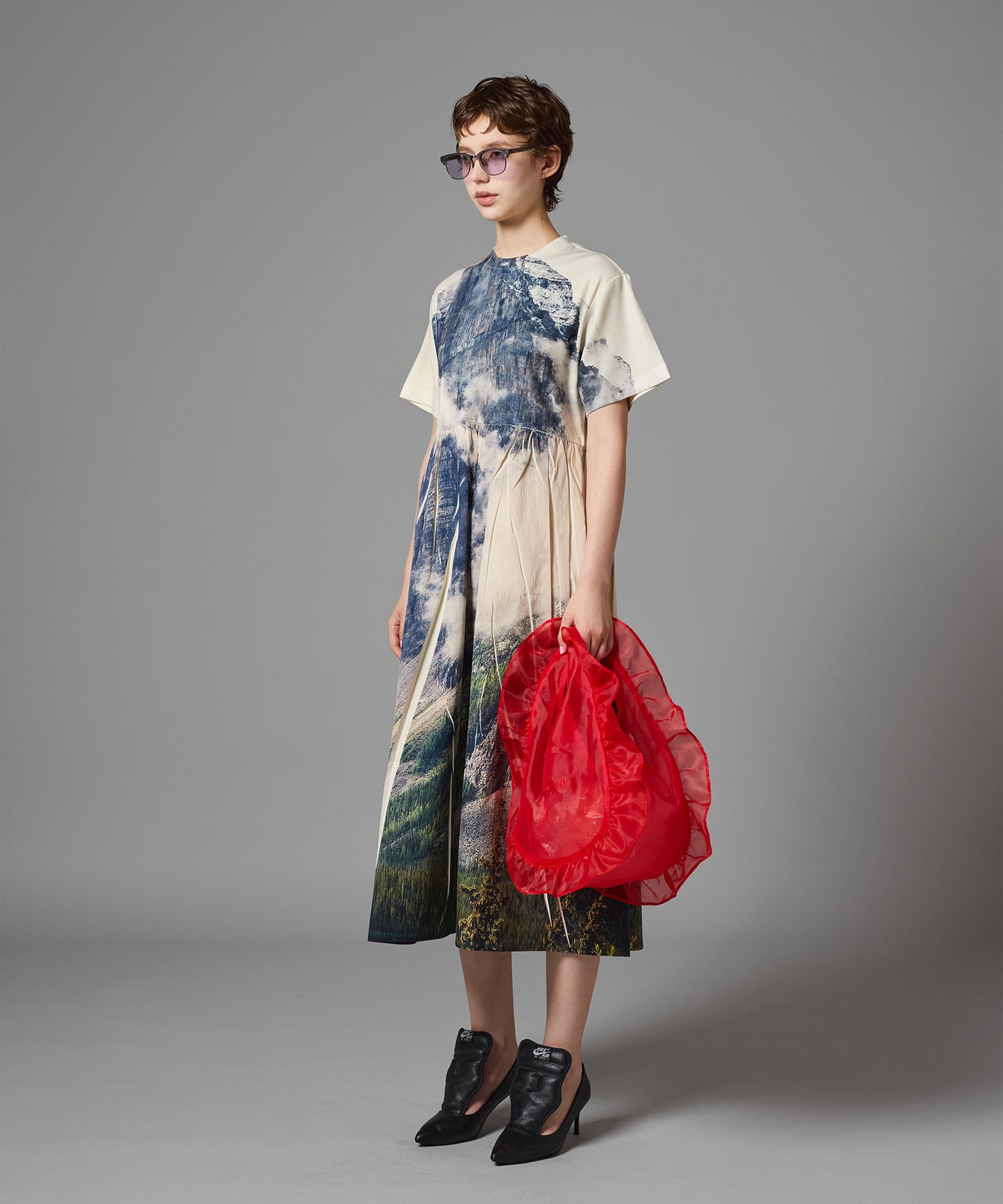 SHEER FRILL BAG(S)
