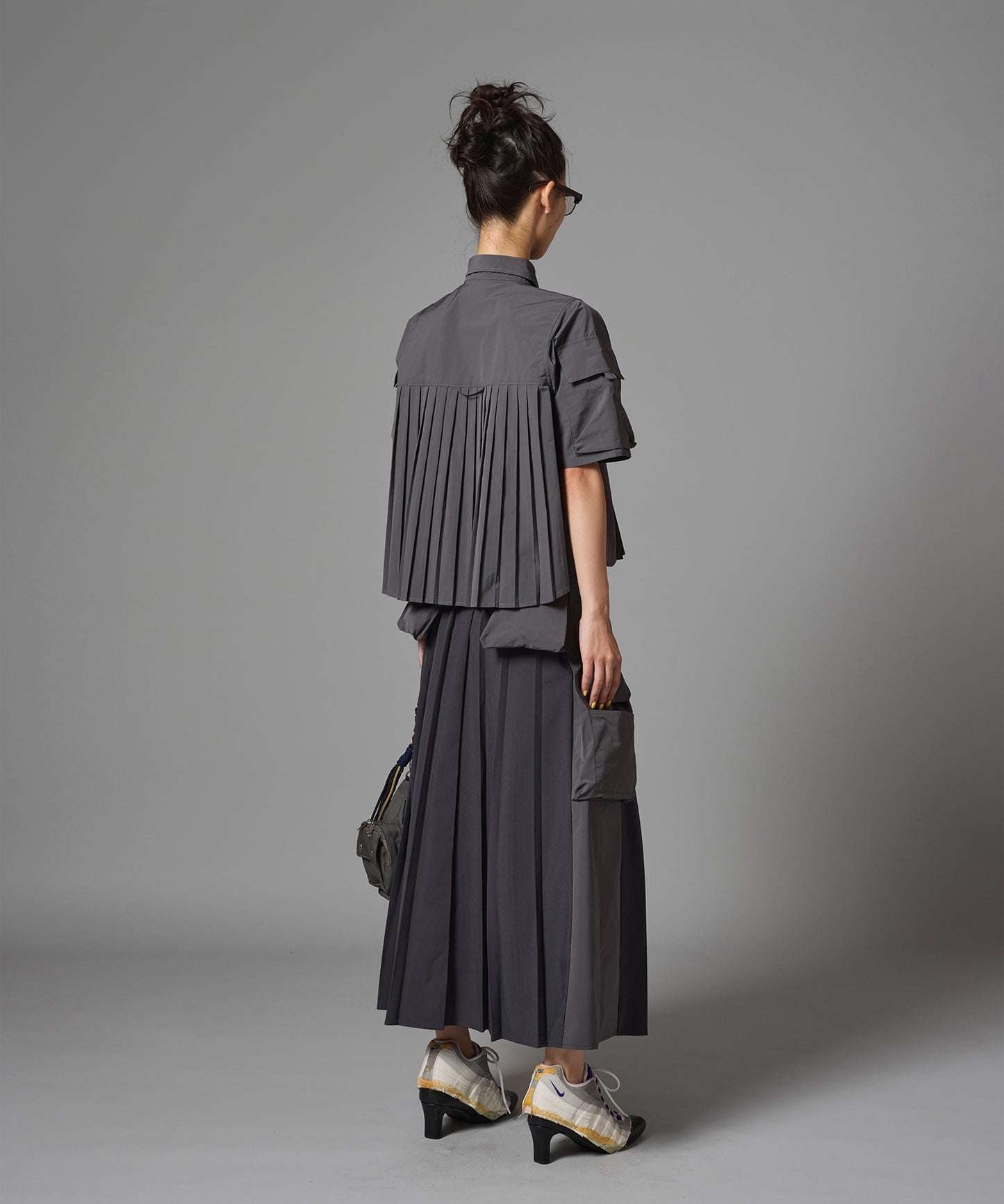 PIN TUCK TECH SHIRT