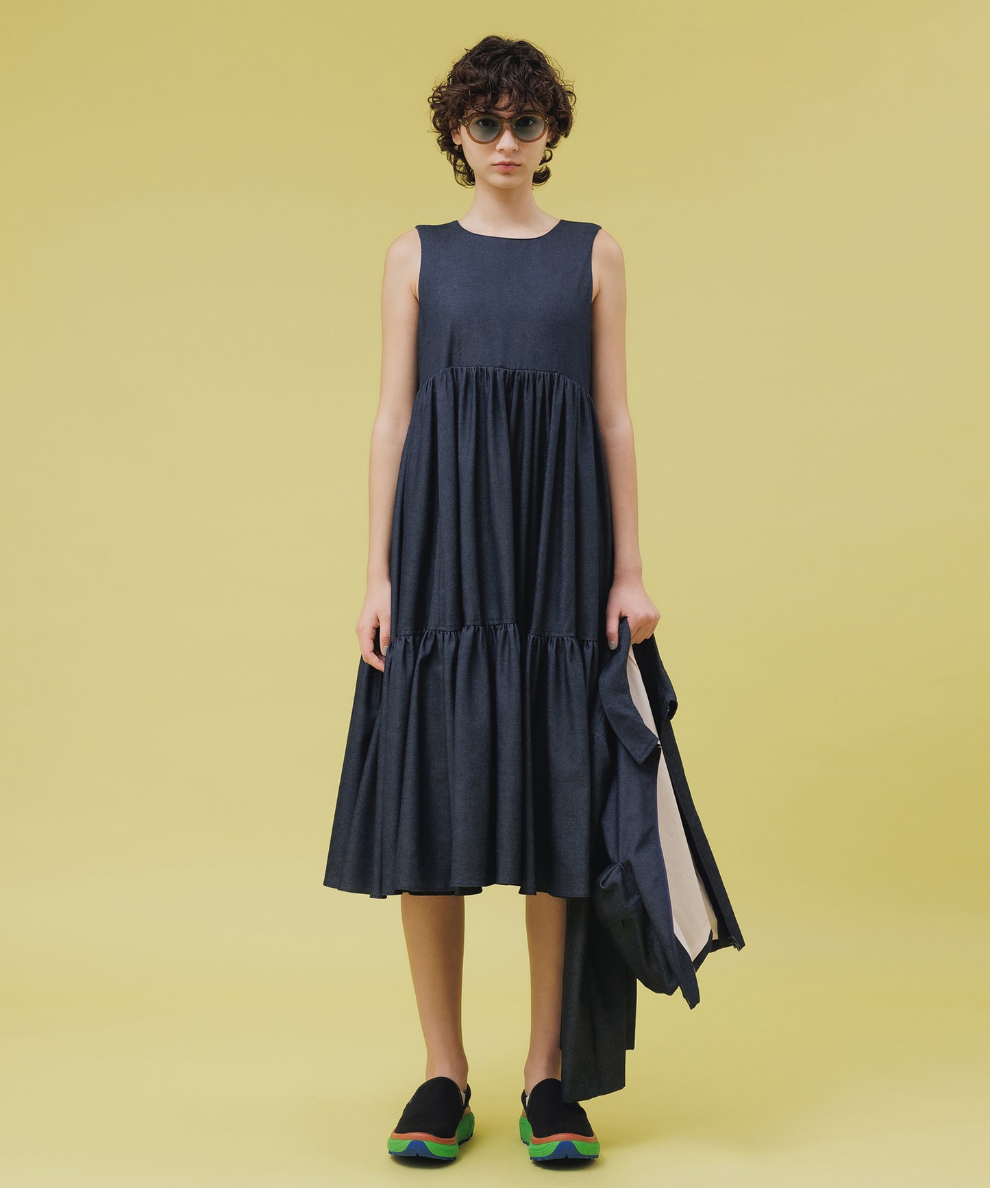 2FACE FLARE DENIM ONE-PIECE【納期2月下旬】