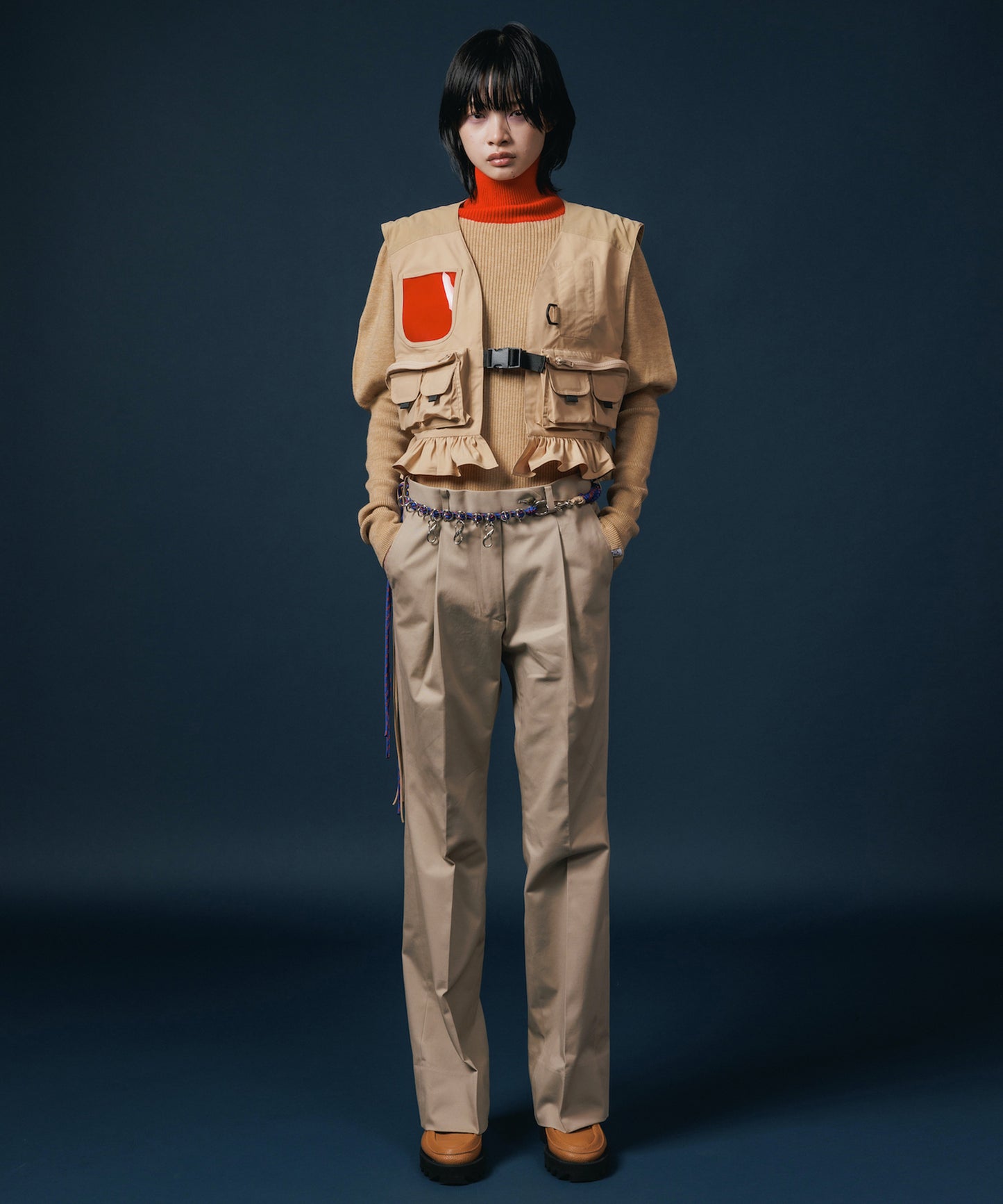 MULTIPOCKET FRILLVEST 【納期8月下旬】