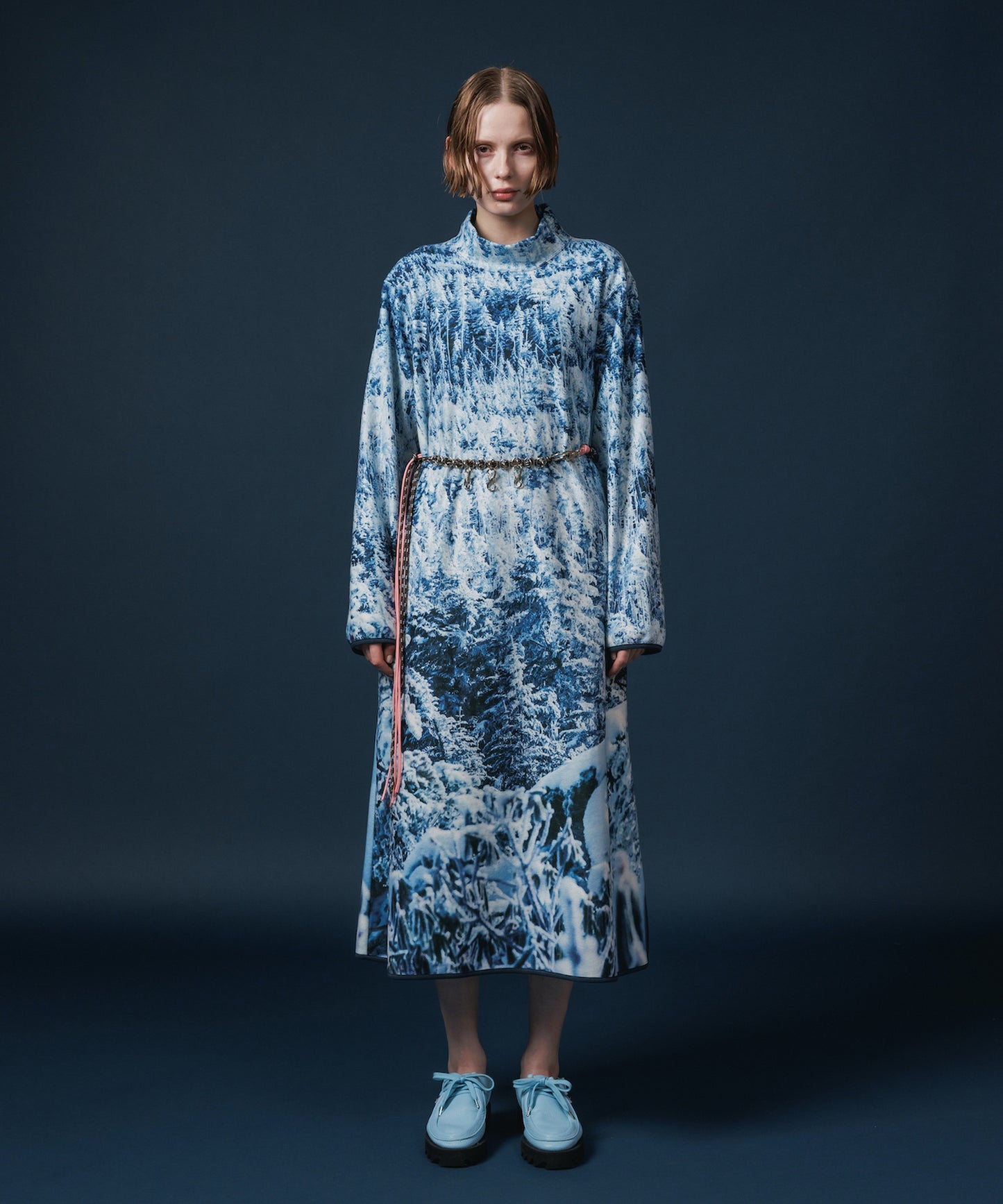 PRINT FLEECE ONE-PIECE【納期10月下旬】