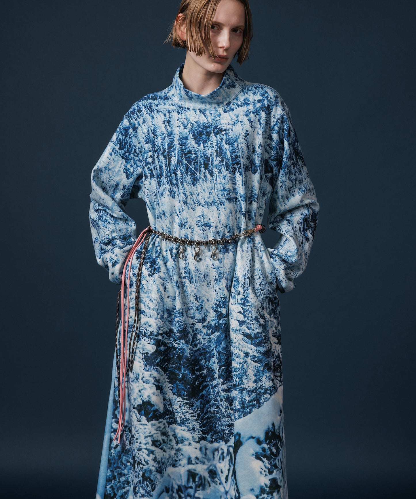 PRINT FLEECE ONE-PIECE【納期10月下旬】