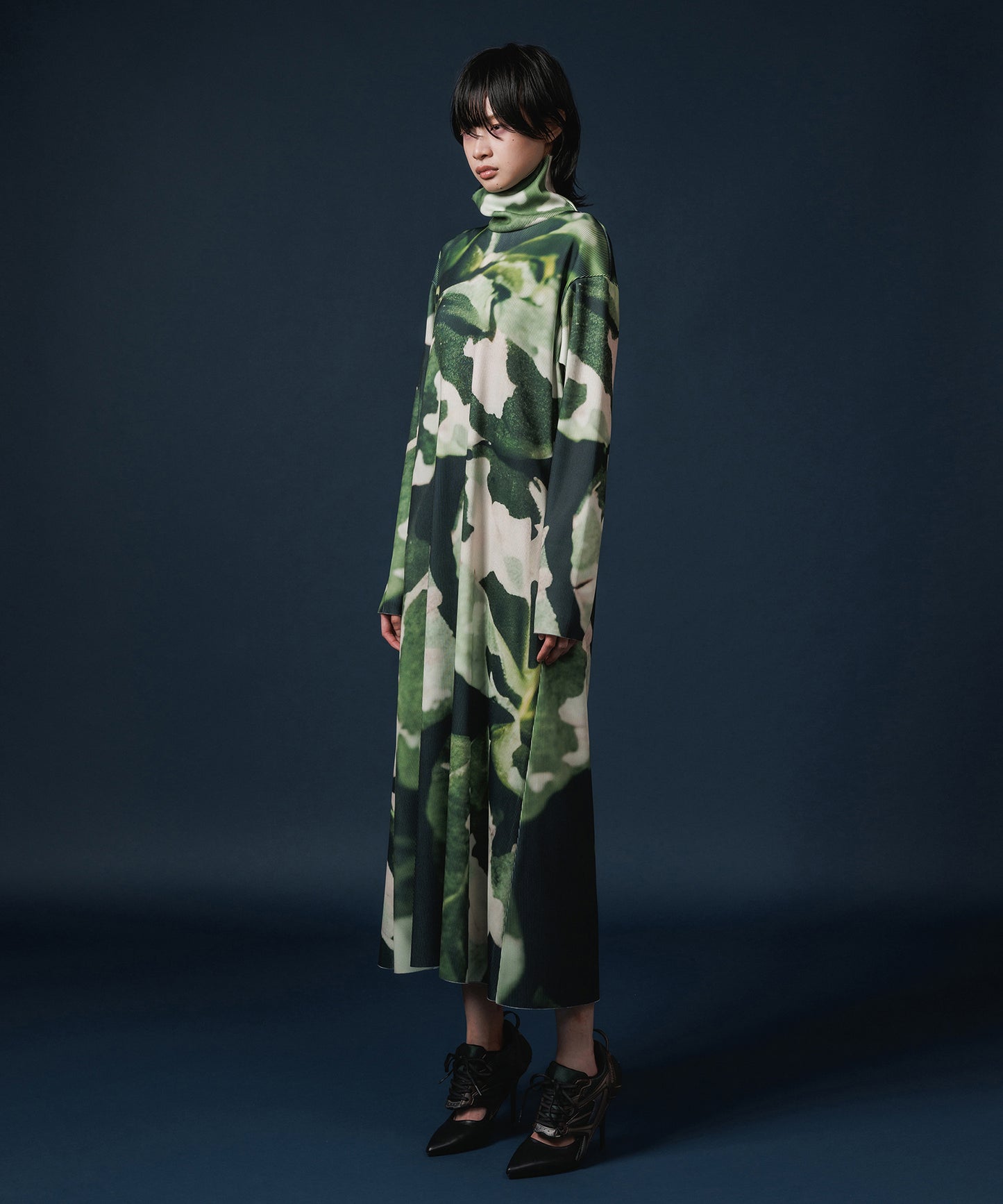 PRINT RIB HI-NECK ONE-PIECE【納期10月下旬】
