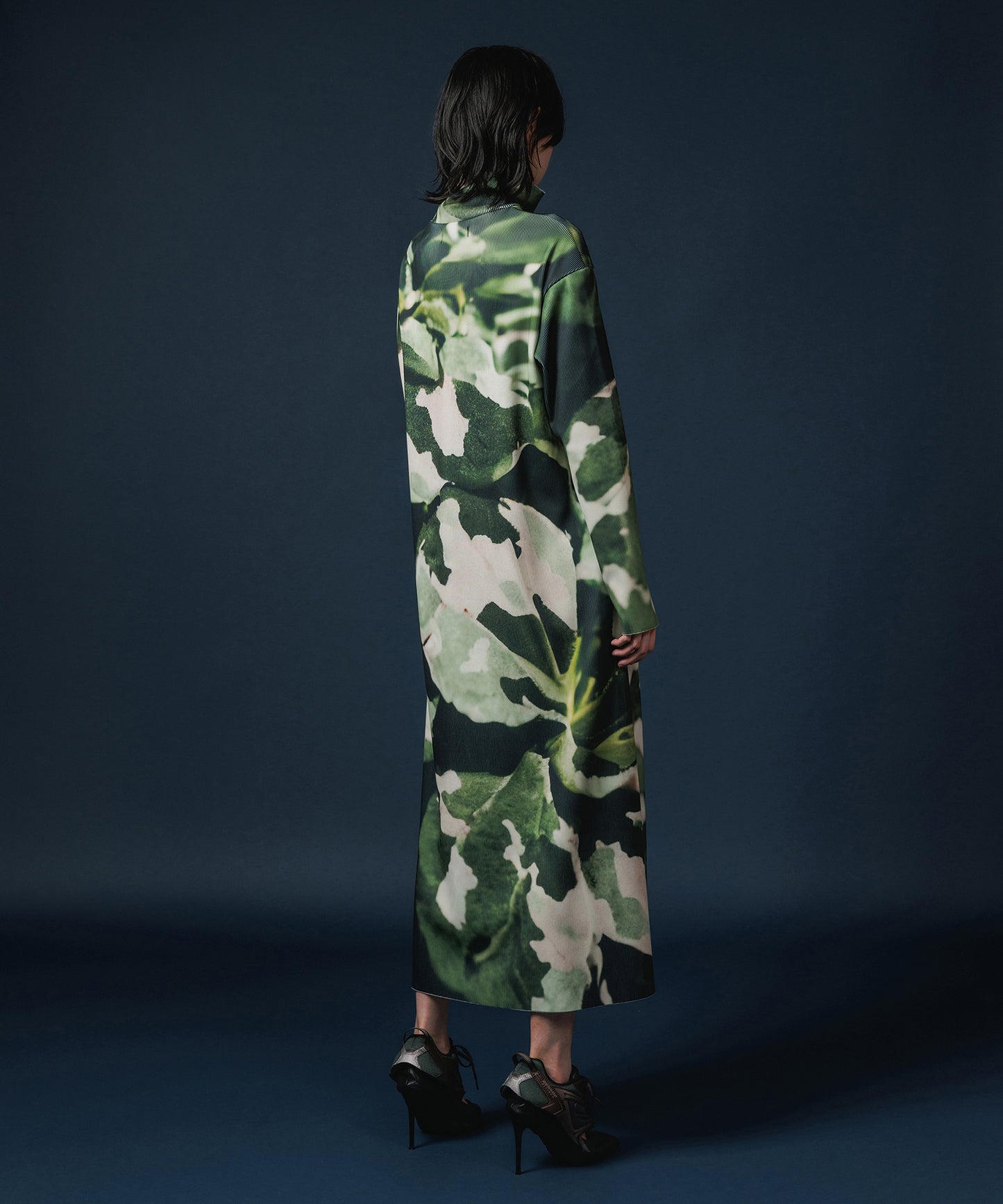 PRINT RIB HI-NECK ONE-PIECE【納期10月下旬】