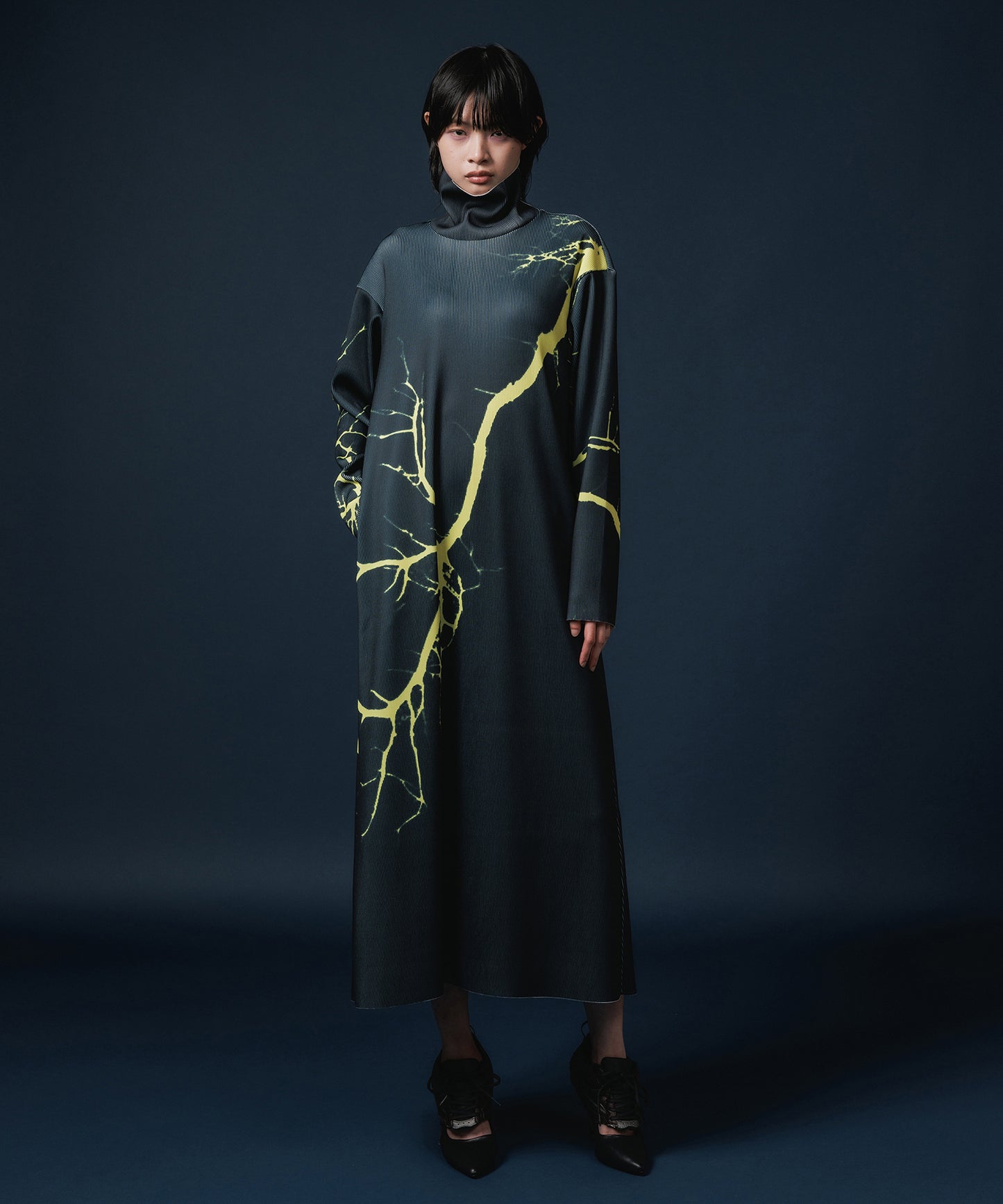 PRINT RIB HI-NECK ONE-PIECE【納期10月下旬】