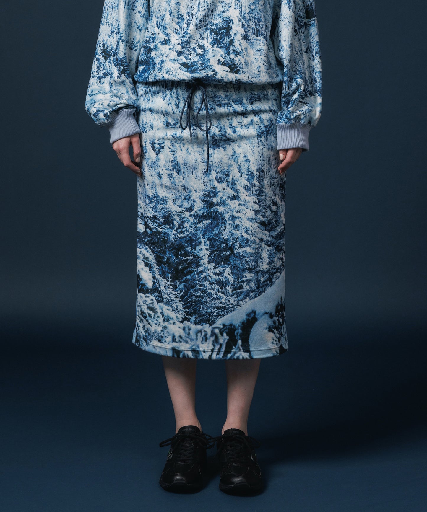 PRINT FLEECE TIGHT SKIRT【納期10月下旬】