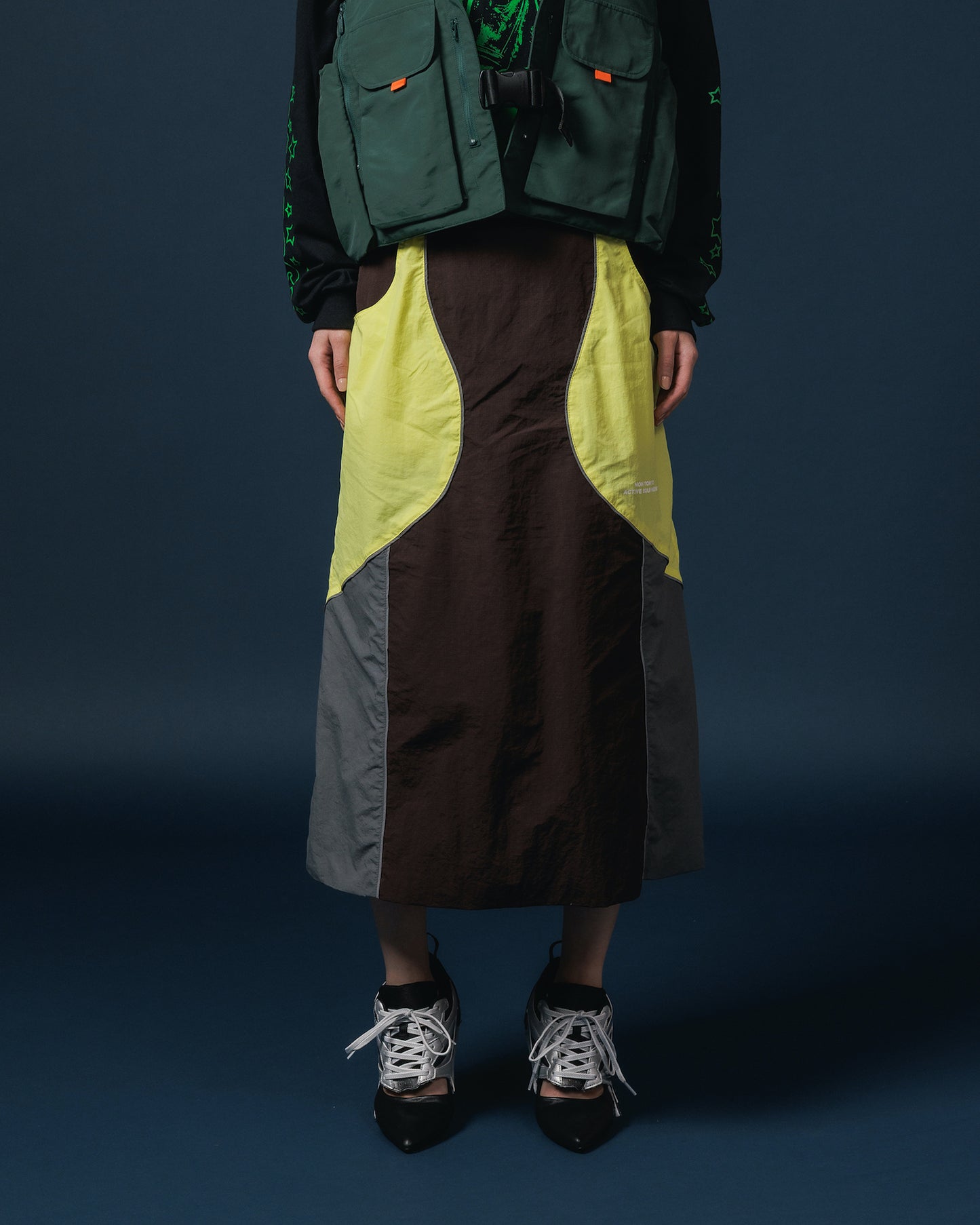 SWITCHING NYLON SKIRT 【納期9月下旬】
