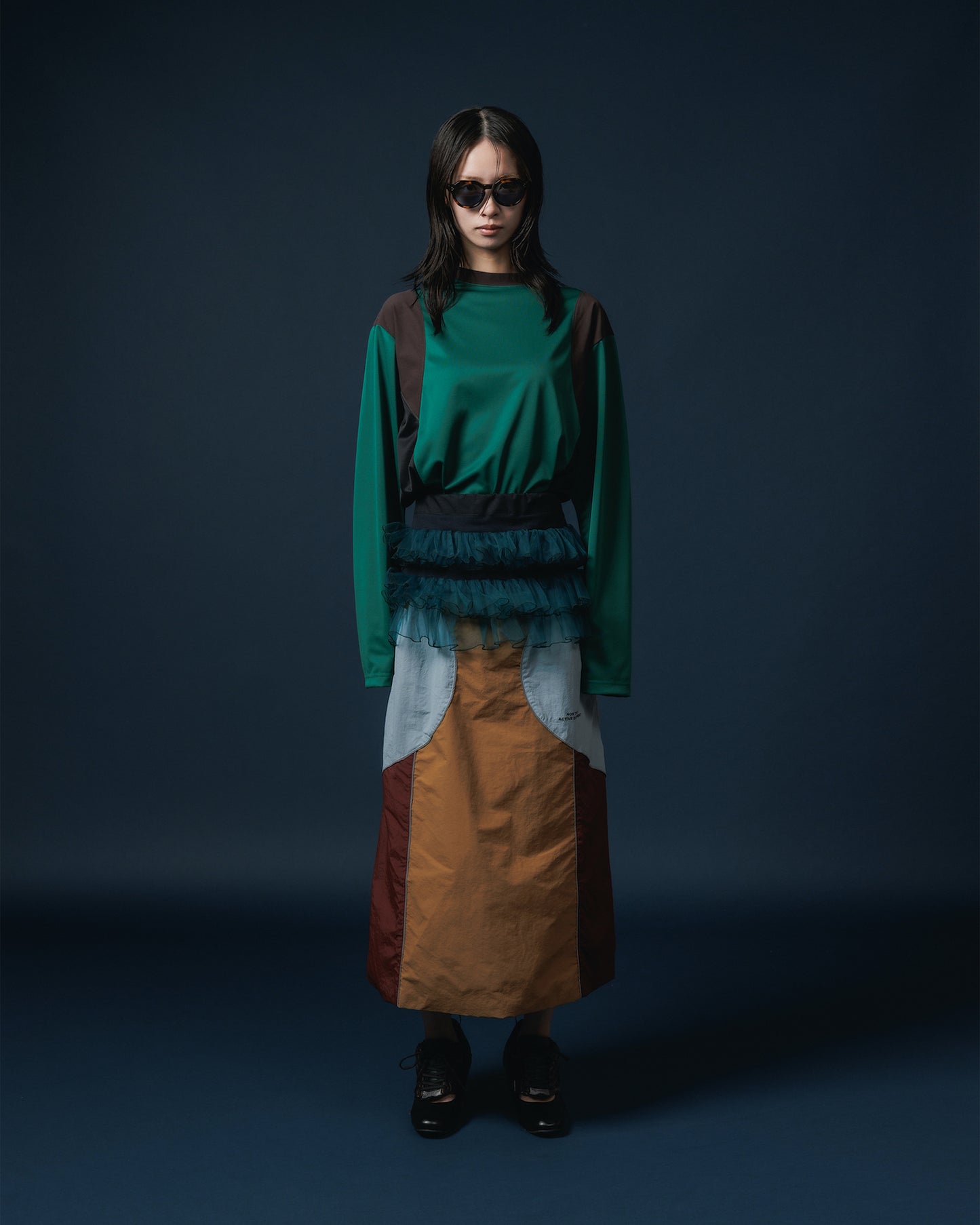 SWITCHING NYLON SKIRT 【納期9月下旬】
