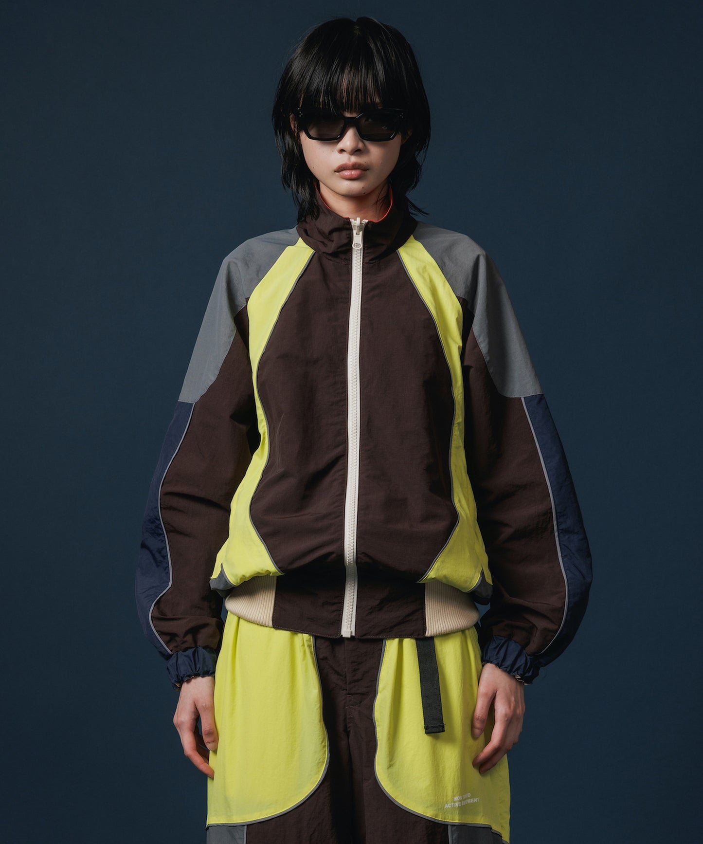 REVERSIBLE SWITCHING BLOUSON & SCARF 【納期9月下旬】