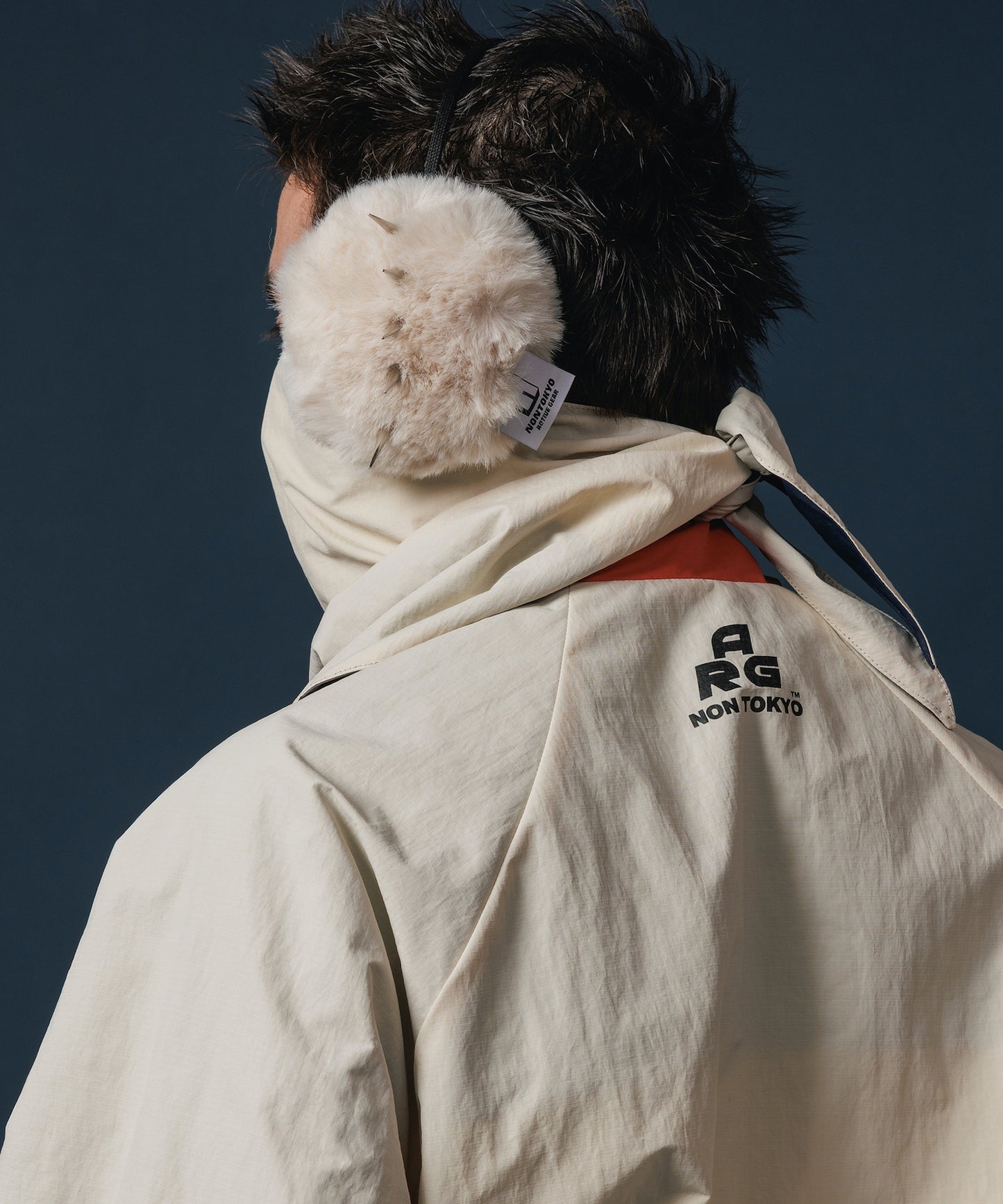 REVERSIBLE SWITCHING BLOUSON & SCARF 【納期9月下旬】