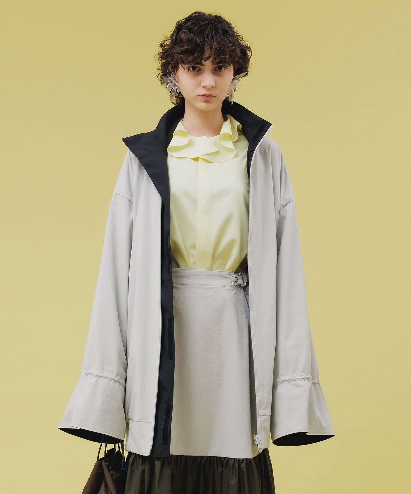 REVERSIBLE NYLON BLOUSON【納期2月下旬】