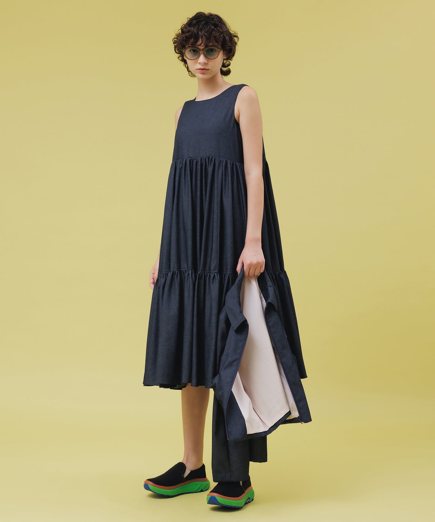 2FACE FLARE DENIM ONE-PIECE【納期2月下旬】