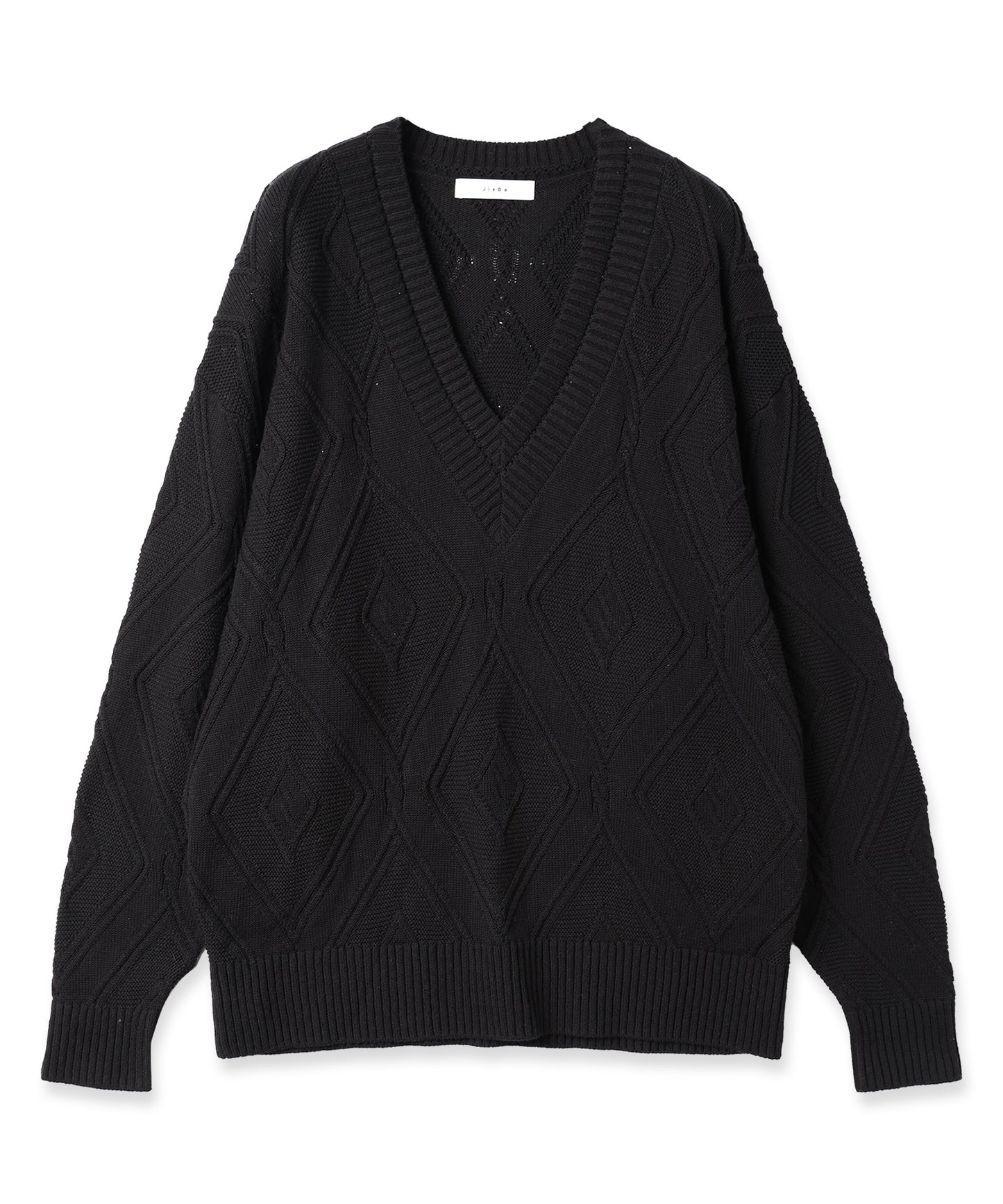 CABLE KNIT