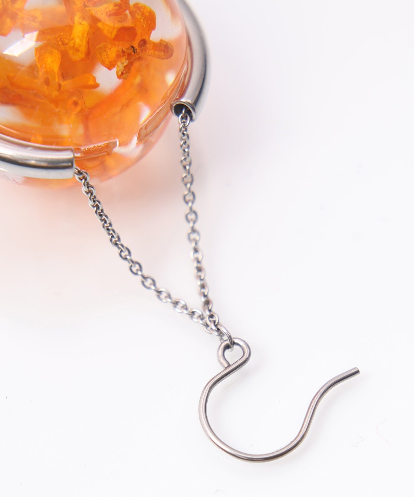 球パイプチェーンフックピアス