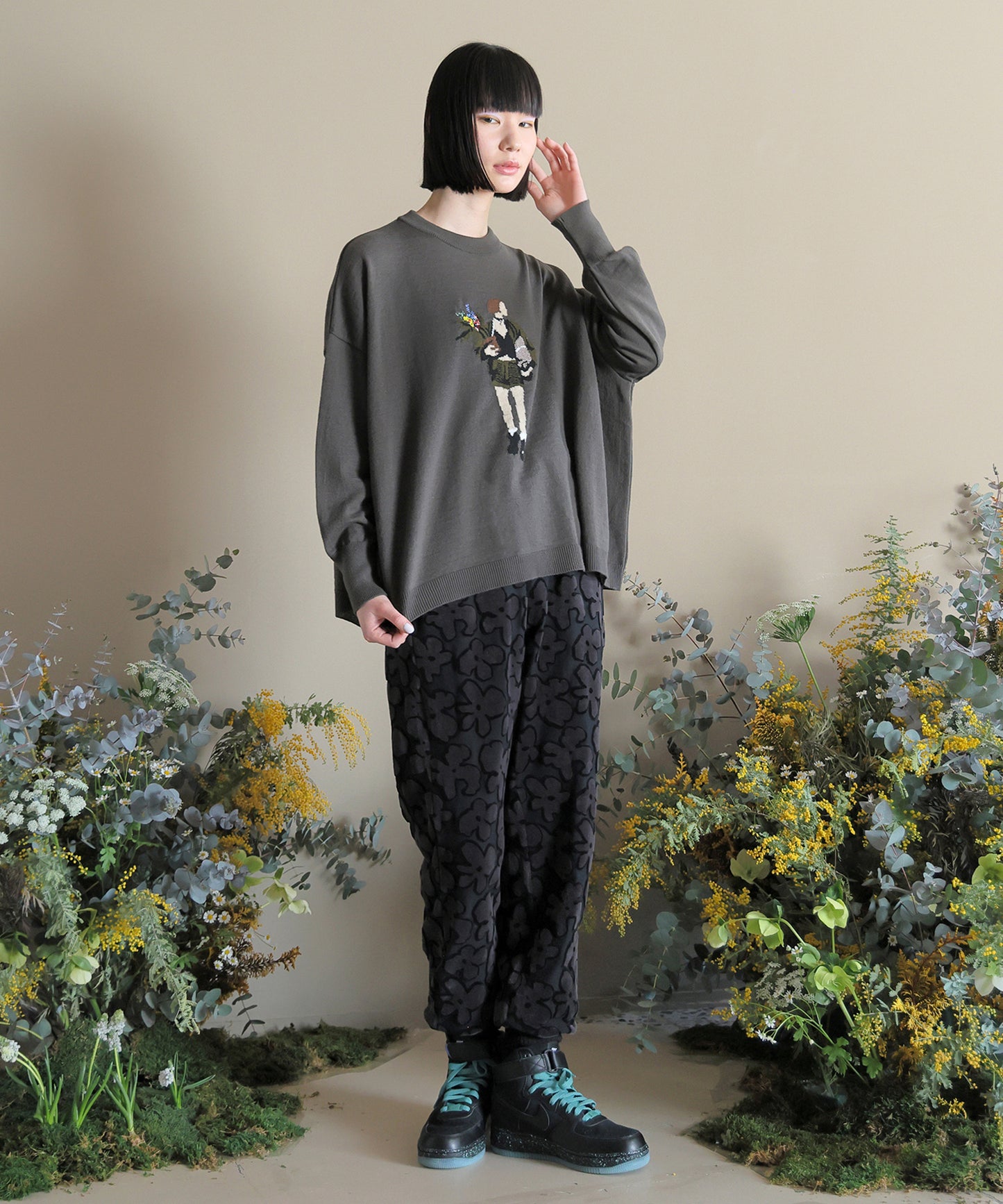 M Flower Wide Knit Sweater