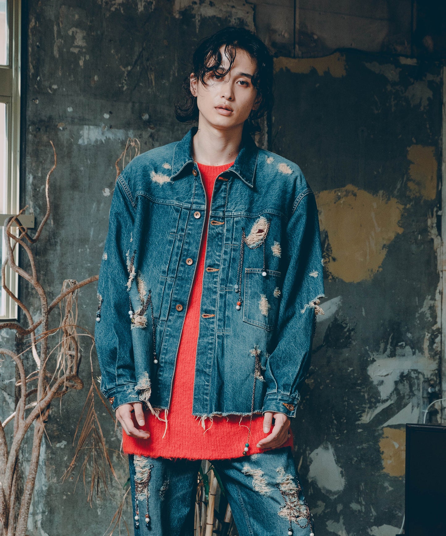 CHAIN DAMEGE DENIM JACKET