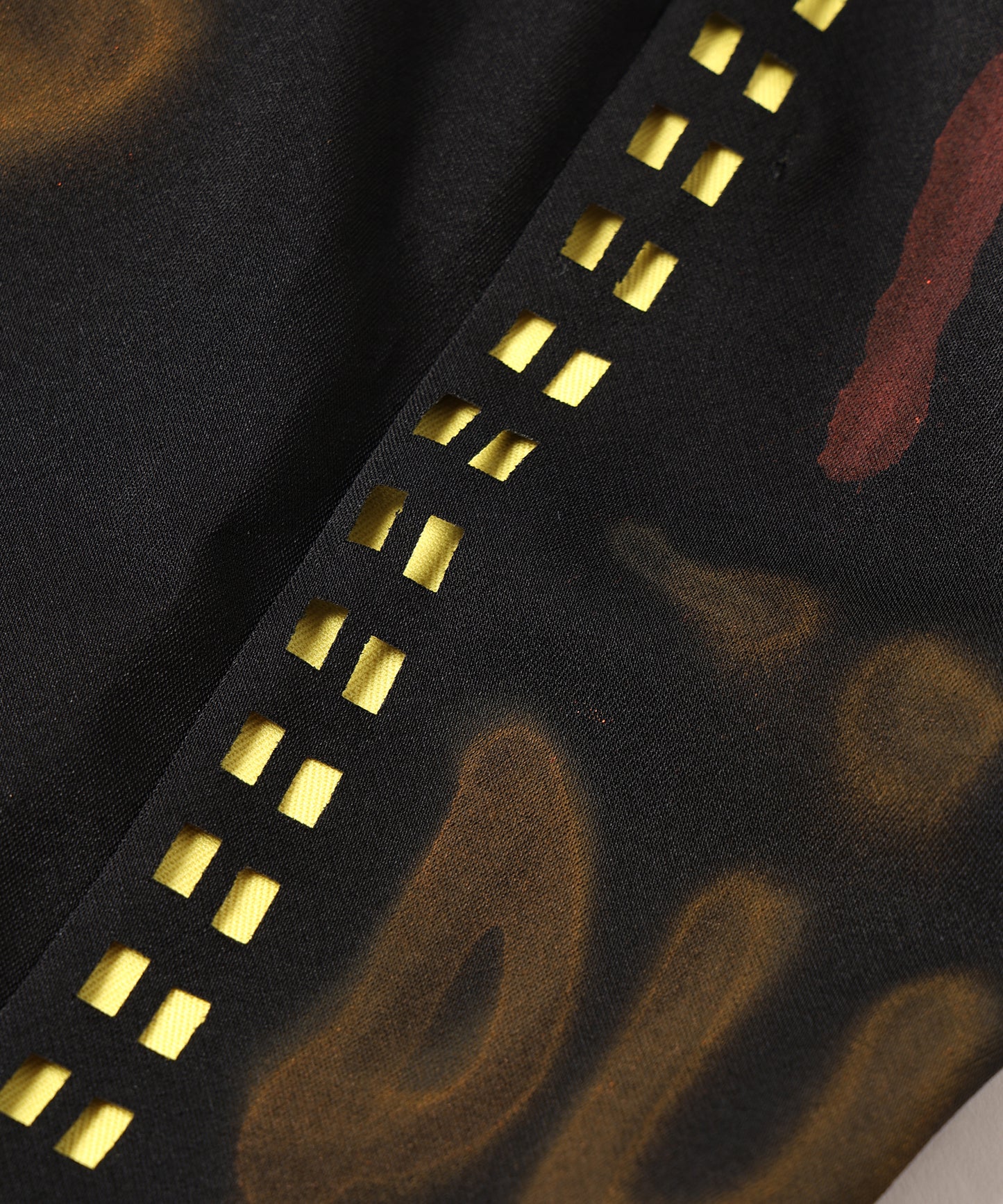 GUERNIKA PANTS 納期2月下旬