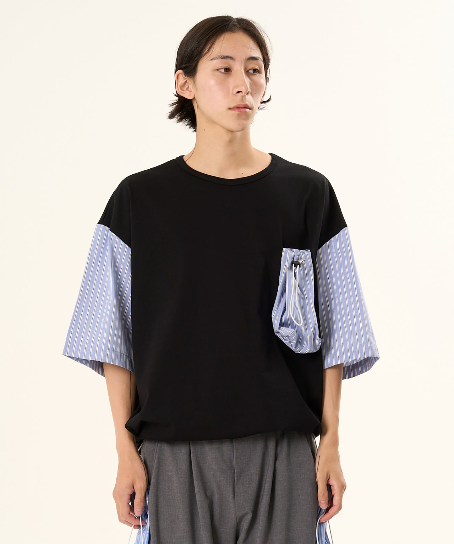 OUT POCKET TEE