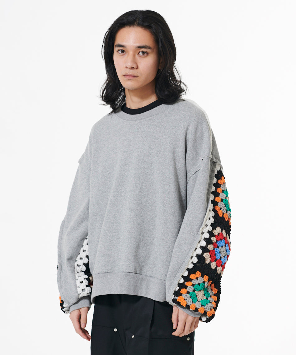 CROCHET SLEEVE SWEAT