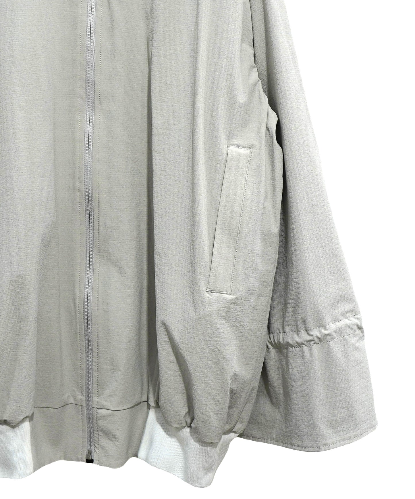 REVERSIBLE NYLON BLOUSON【納期2月下旬】