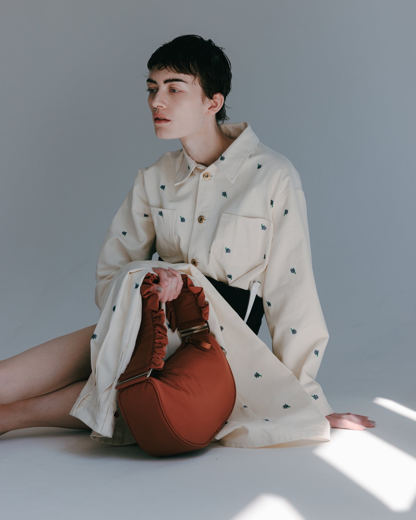 GATHER HANDLE BAG【納期3月下旬】