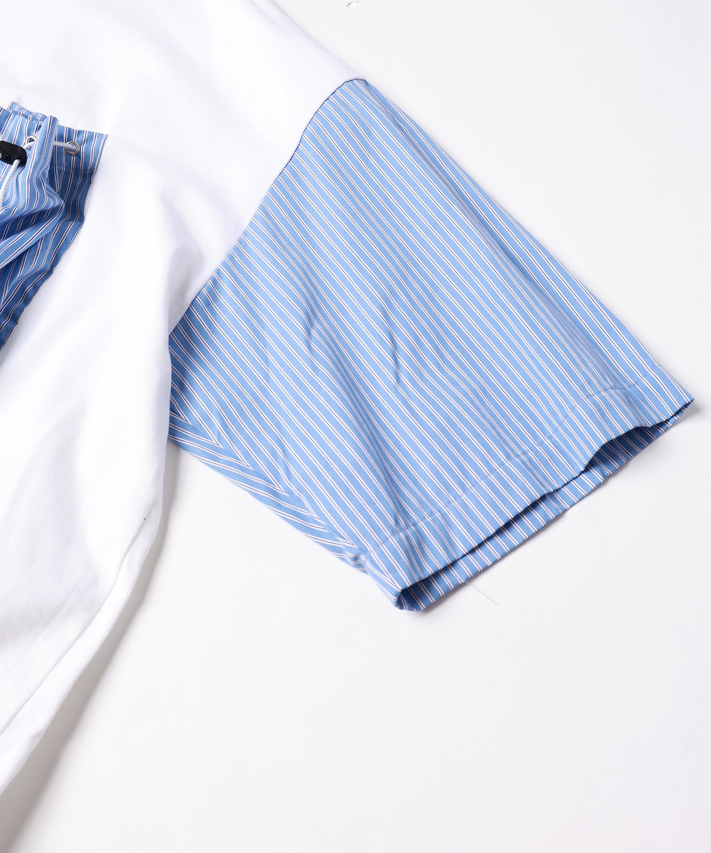 OUT POCKET TEE