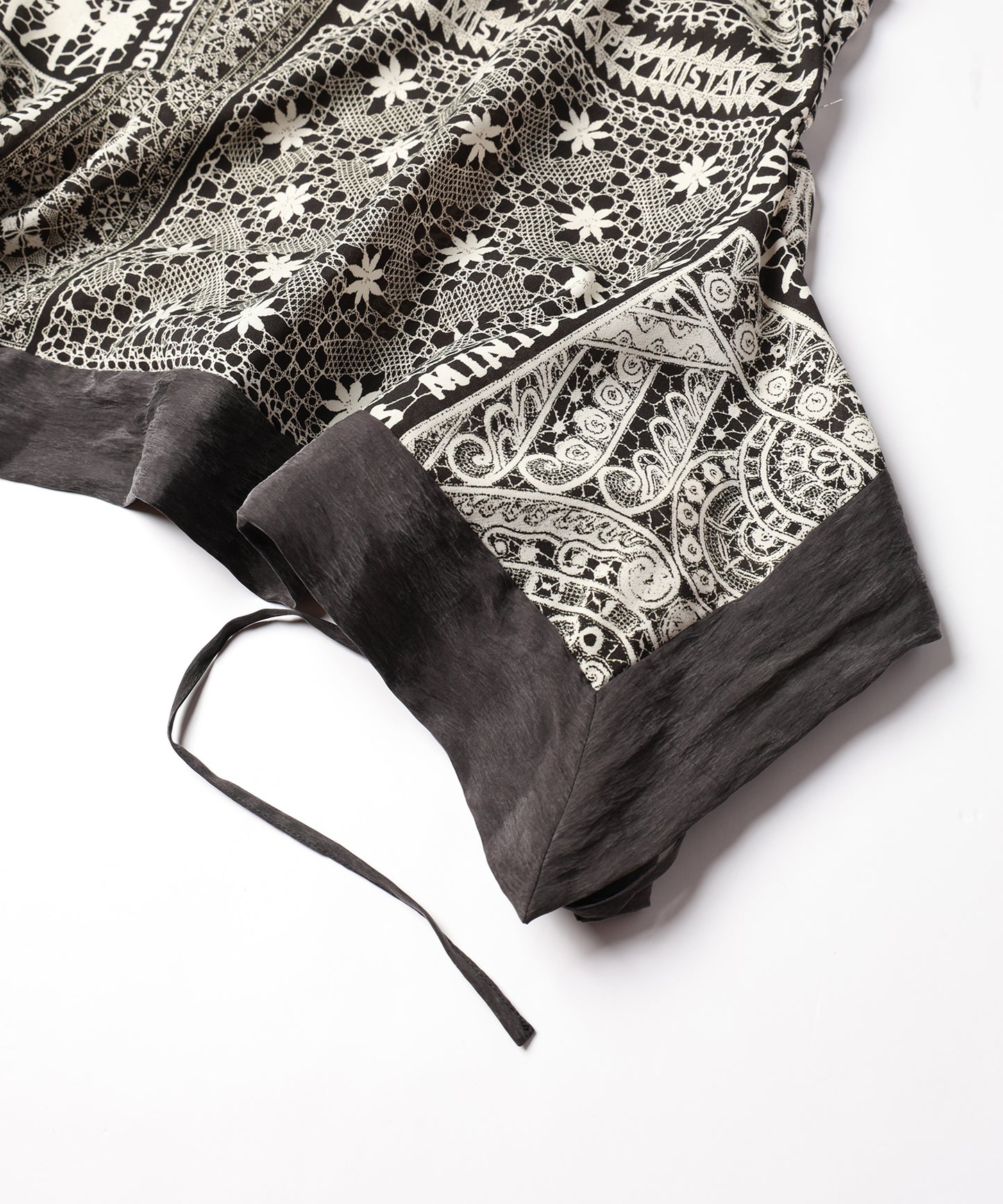 LACE COLLAGE CAMISOLE / レースコラージュキャミソール【商品納期 1月下旬】