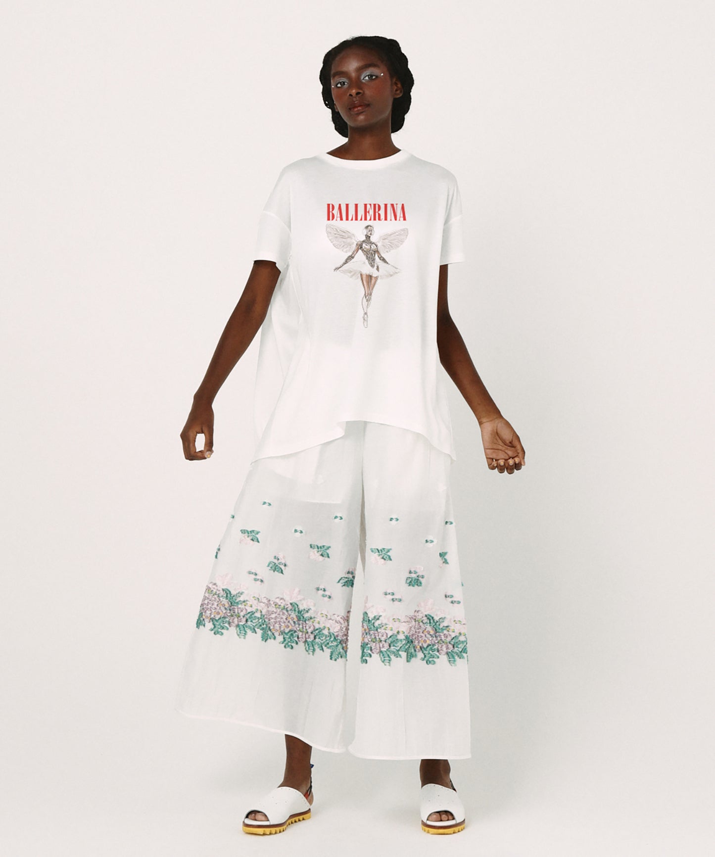 NEO BALLERINA Flare T-Shirt