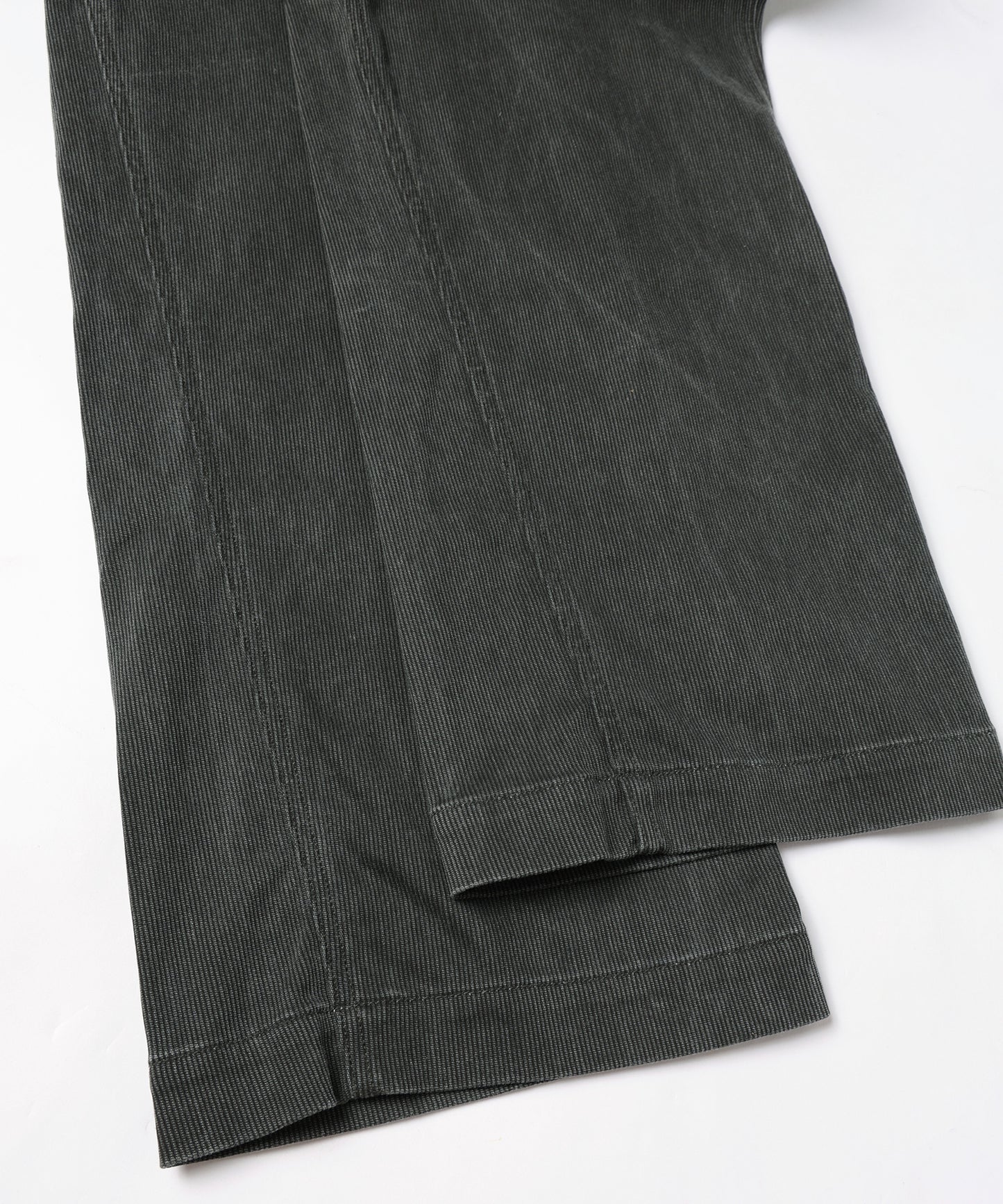 ONE TUCK FADE PIQUE PANTS