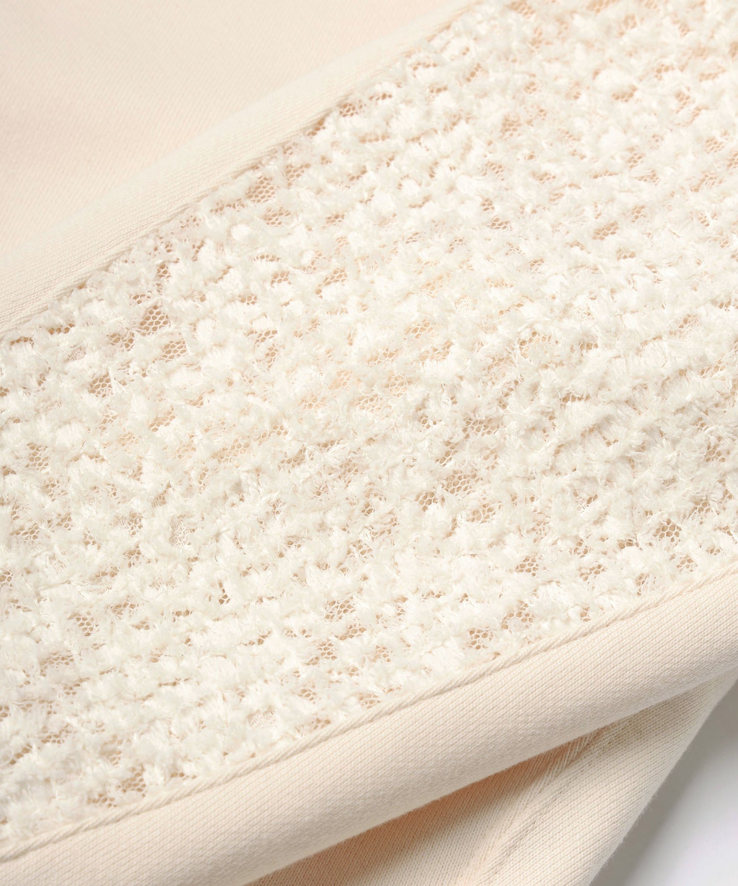 FEATHER LACE SWEAT