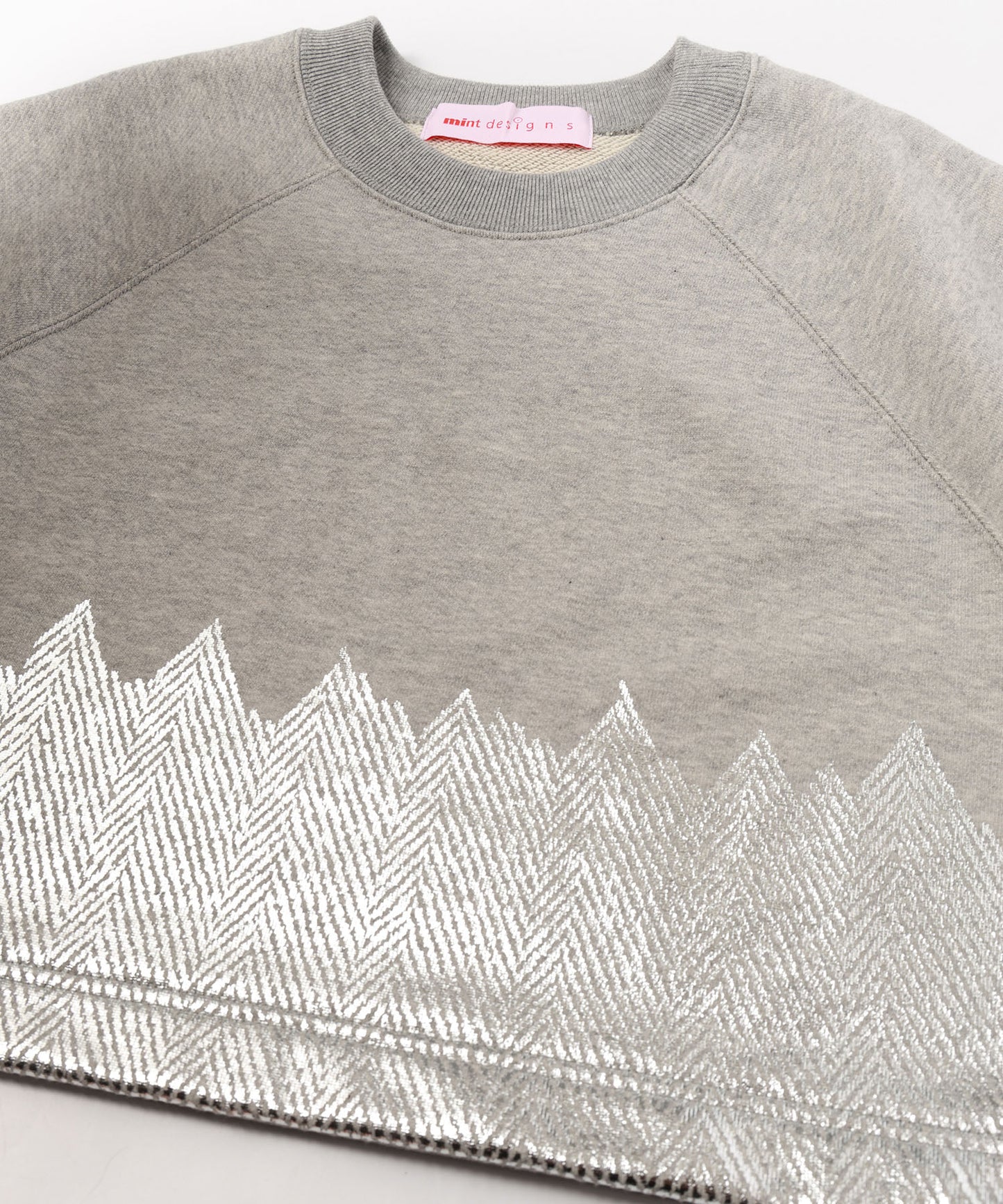 HERINGBORN FOIL SWEAT 【納期5月下旬】